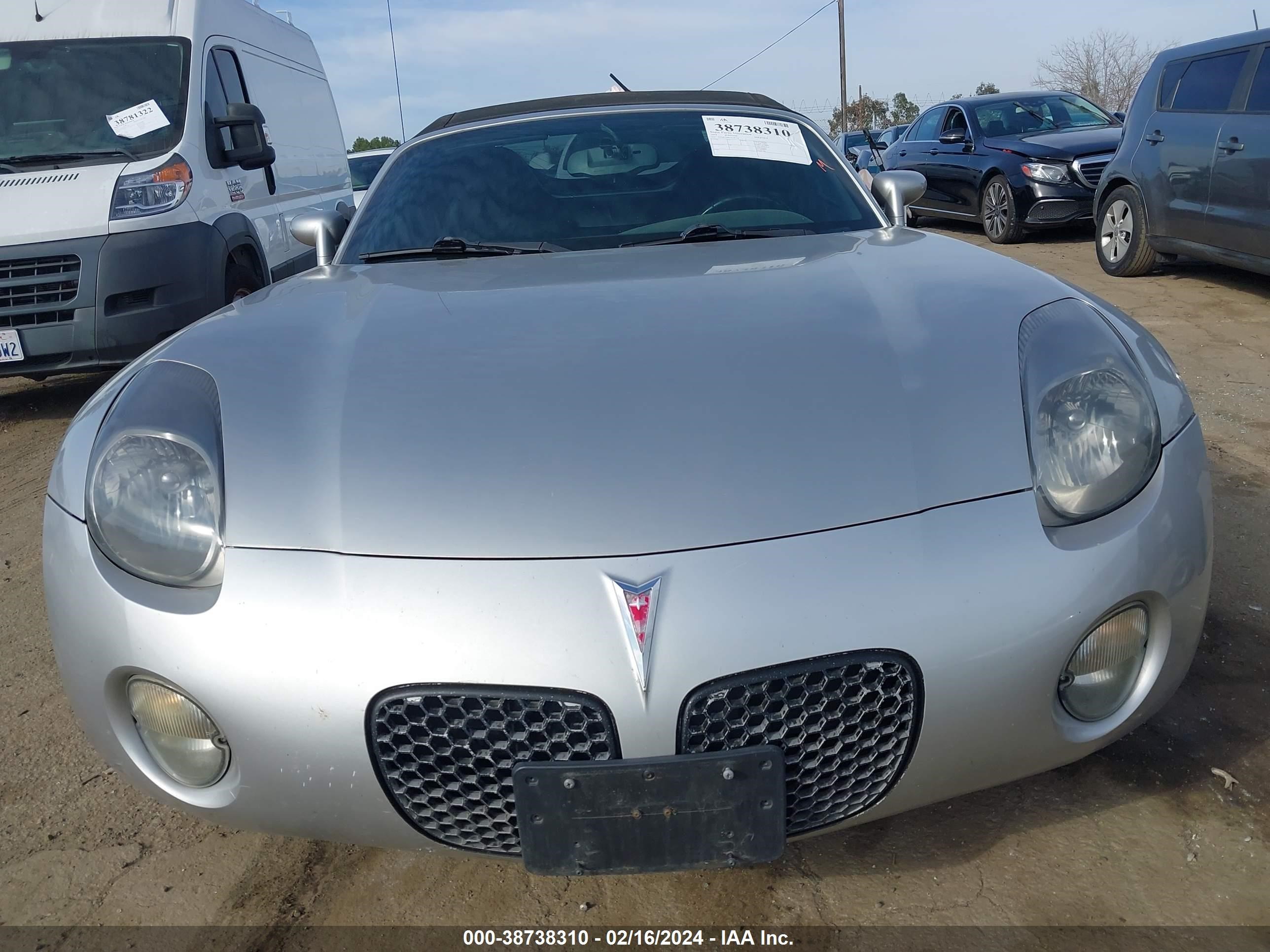 Photo 11 VIN: 1G2MB35B07Y141318 - PONTIAC SOLSTICE 