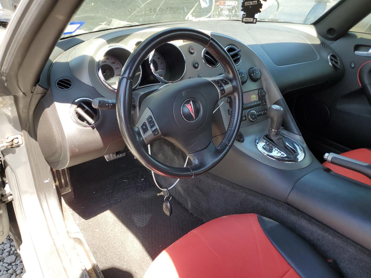 Photo 7 VIN: 1G2MB35B17Y133387 - PONTIAC SOLSTICE 