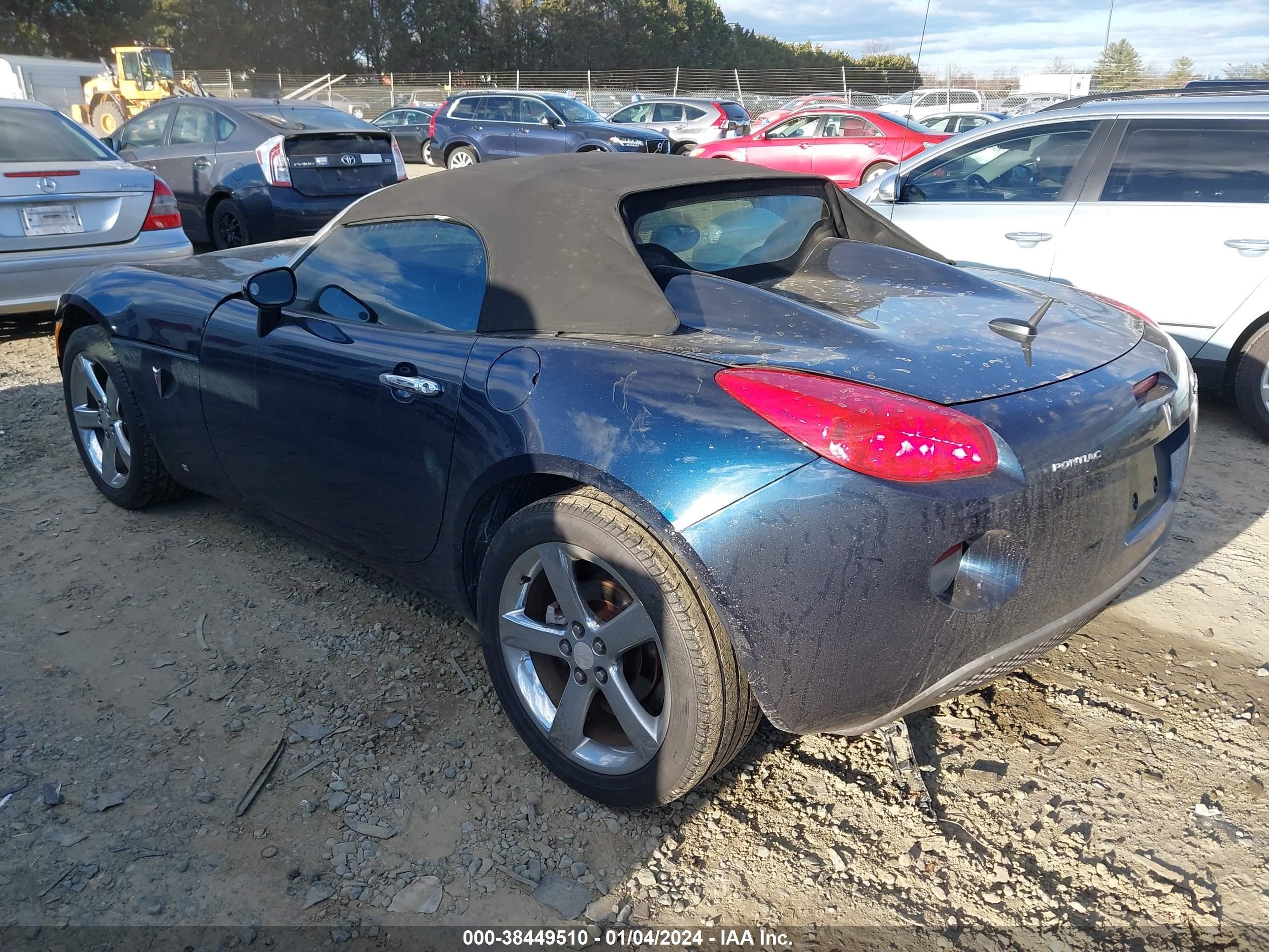 Photo 2 VIN: 1G2MB35B26Y117939 - PONTIAC SOLSTICE 