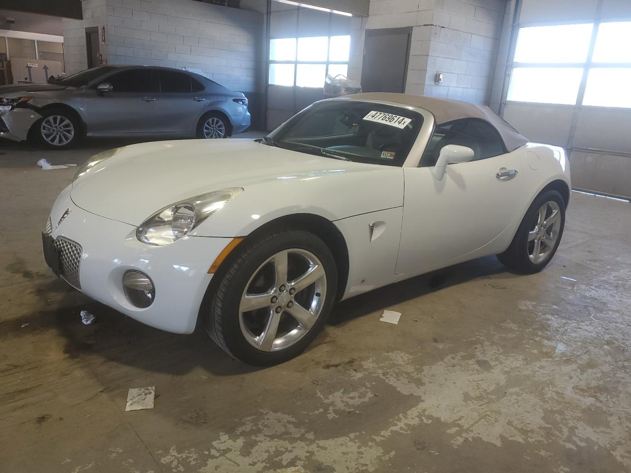 Photo 0 VIN: 1G2MB35B47Y129883 - PONTIAC SOLSTICE 