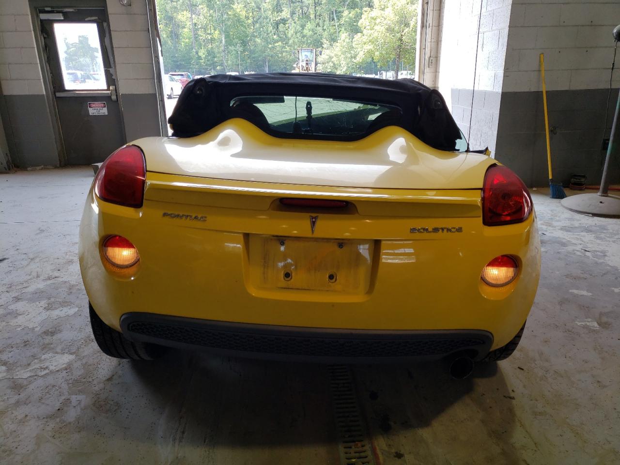 Photo 5 VIN: 1G2MB35B57Y139497 - PONTIAC SOLSTICE 