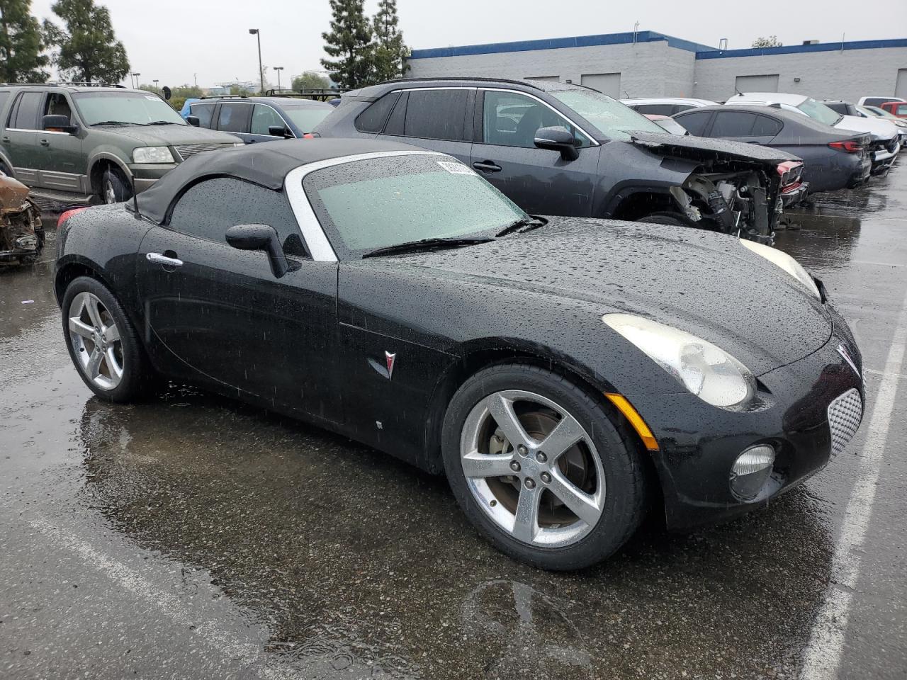 Photo 3 VIN: 1G2MB35B66Y113358 - PONTIAC SOLSTICE 