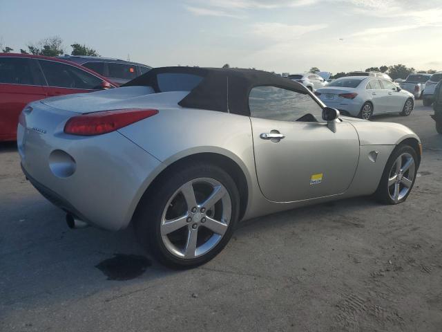 Photo 2 VIN: 1G2MB35B67Y110770 - PONTIAC SOLSTICE 