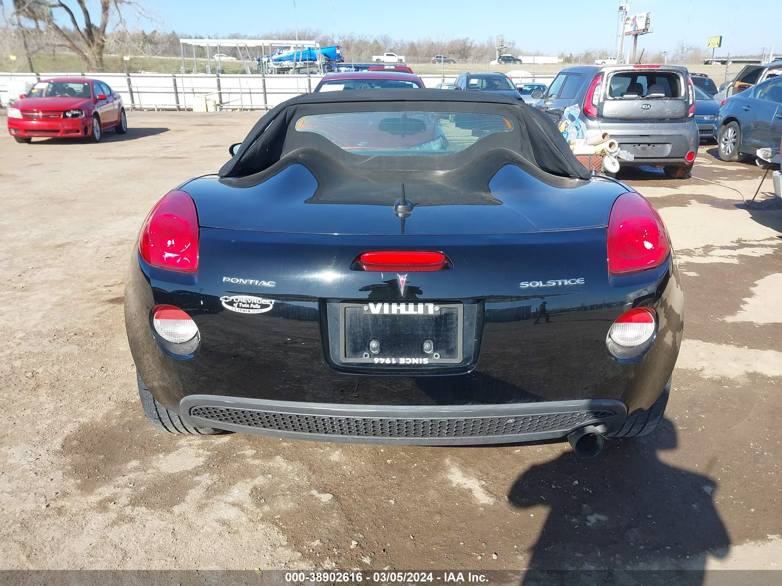 Photo 15 VIN: 1G2MB35B77Y111619 - PONTIAC SOLSTICE 