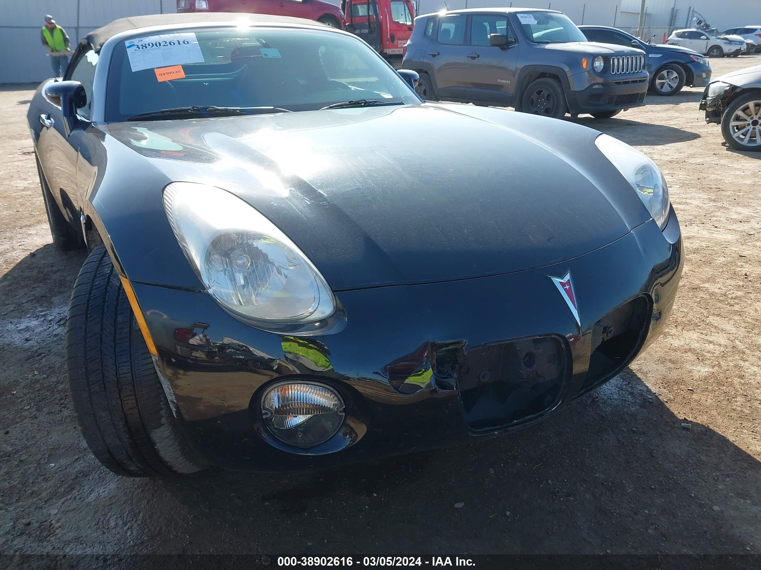 Photo 5 VIN: 1G2MB35B77Y111619 - PONTIAC SOLSTICE 