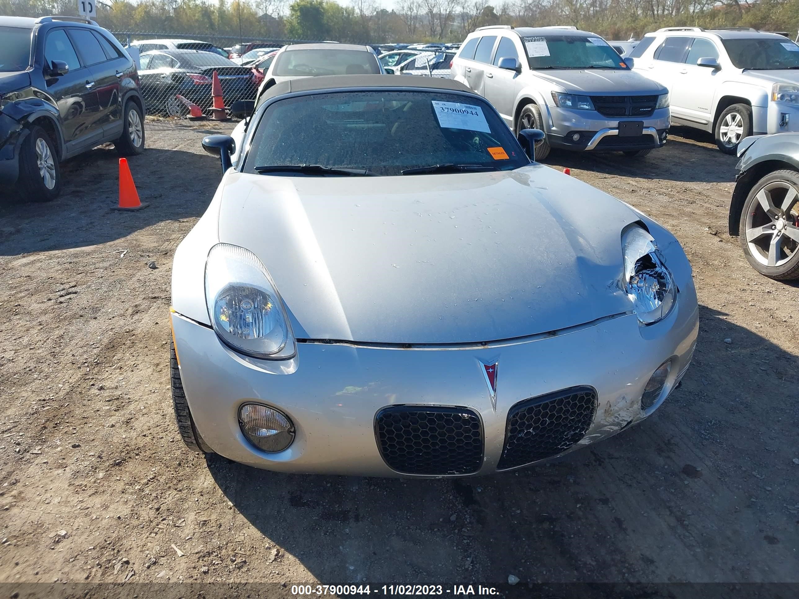 Photo 11 VIN: 1G2MB35B77Y132244 - PONTIAC SOLSTICE 