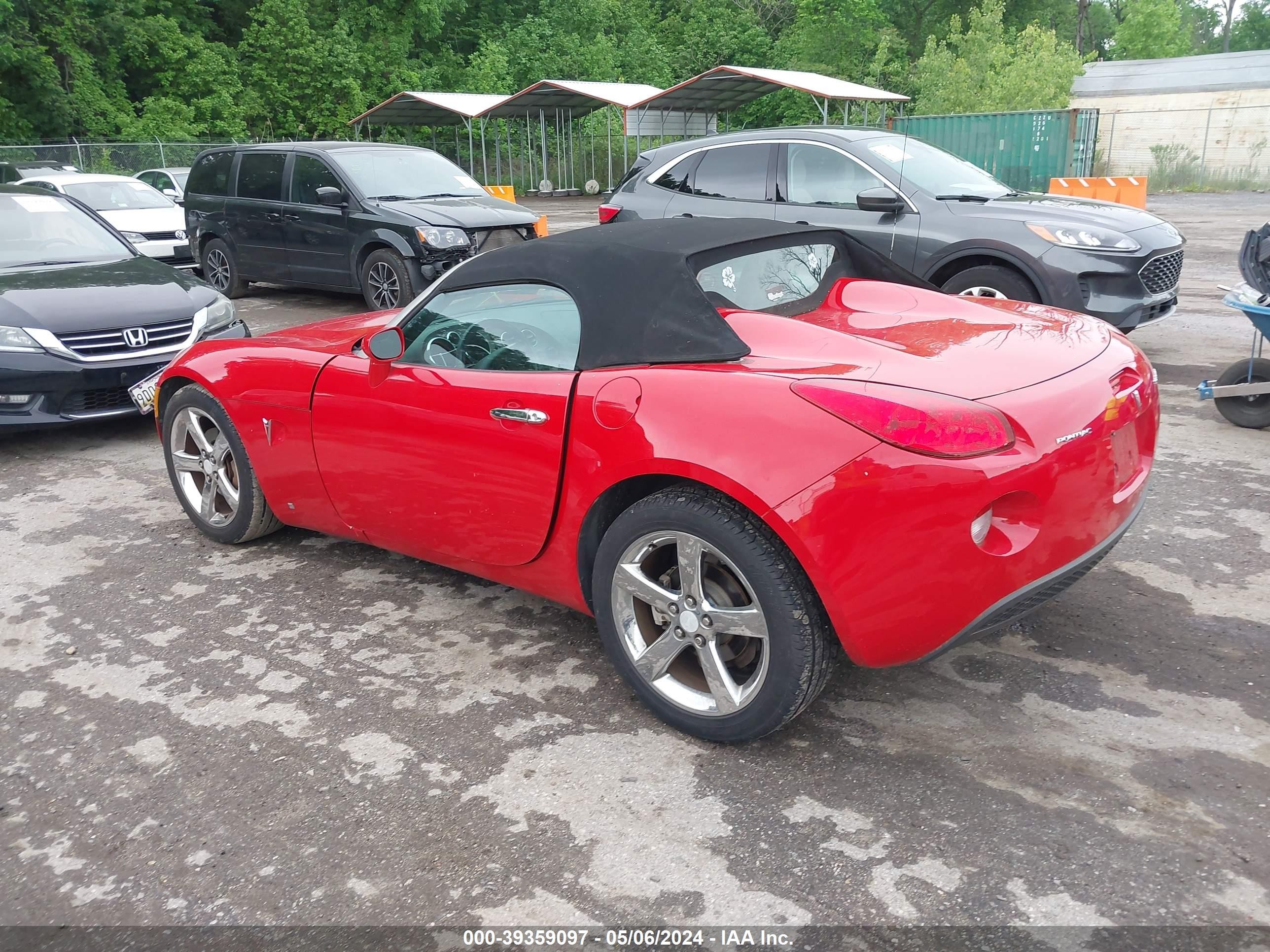 Photo 2 VIN: 1G2MB35B87Y113895 - PONTIAC SOLSTICE 