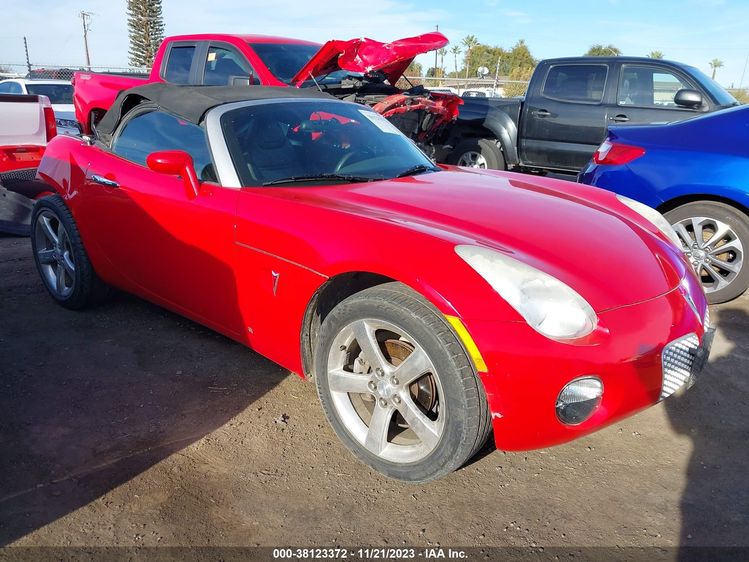 Photo 0 VIN: 1G2MB35BX7Y108973 - PONTIAC SOLSTICE 