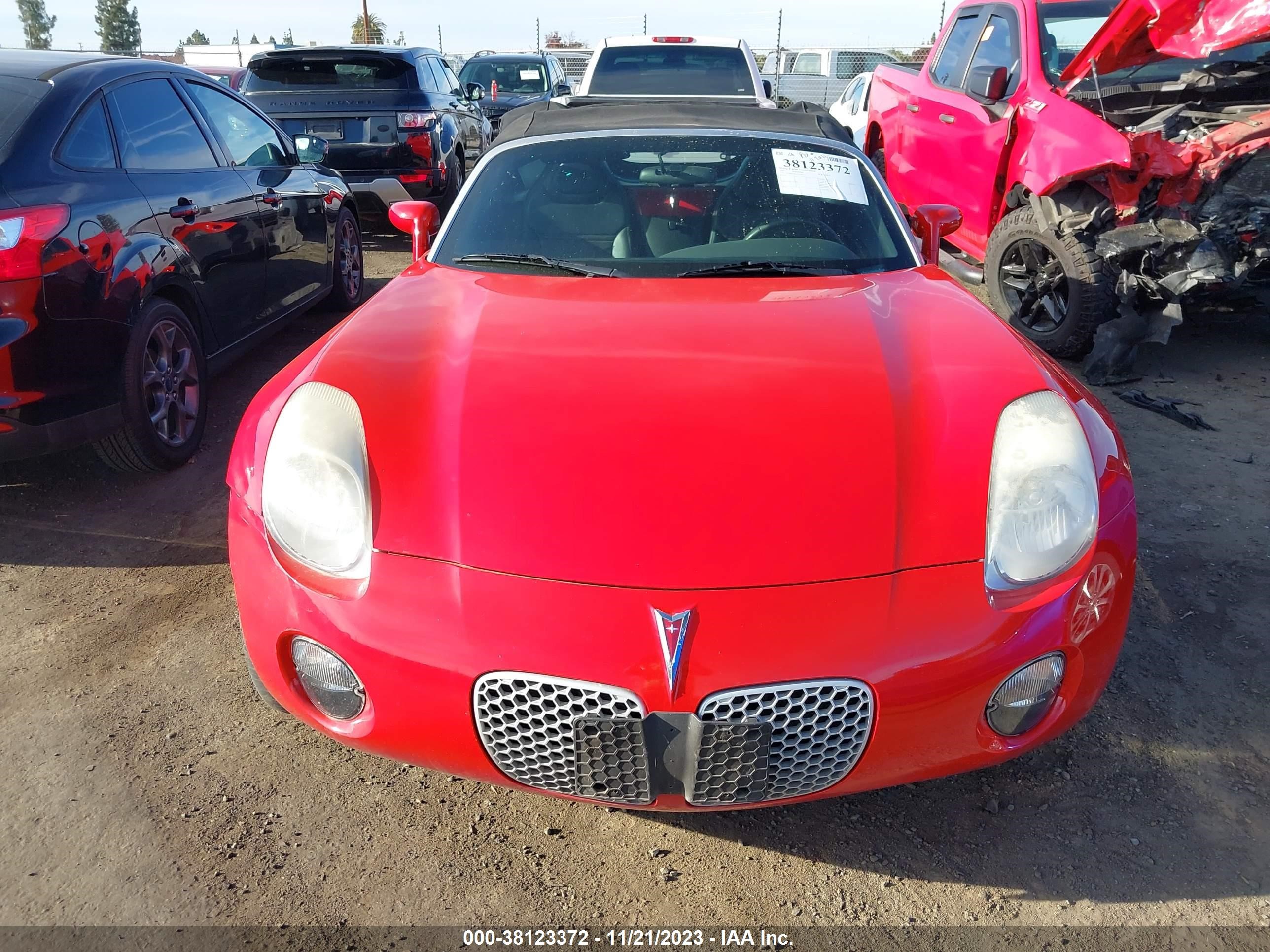 Photo 12 VIN: 1G2MB35BX7Y108973 - PONTIAC SOLSTICE 