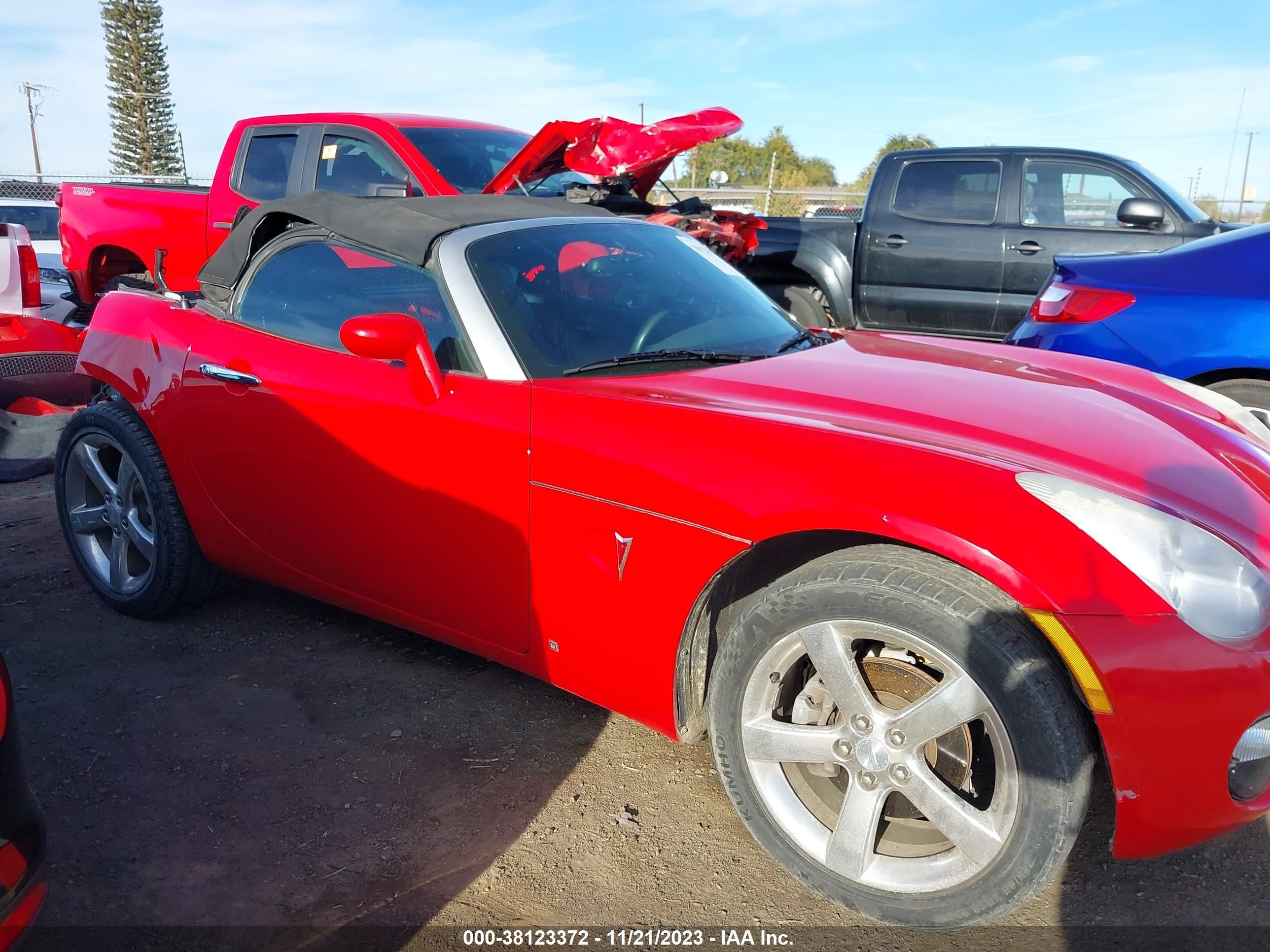 Photo 13 VIN: 1G2MB35BX7Y108973 - PONTIAC SOLSTICE 