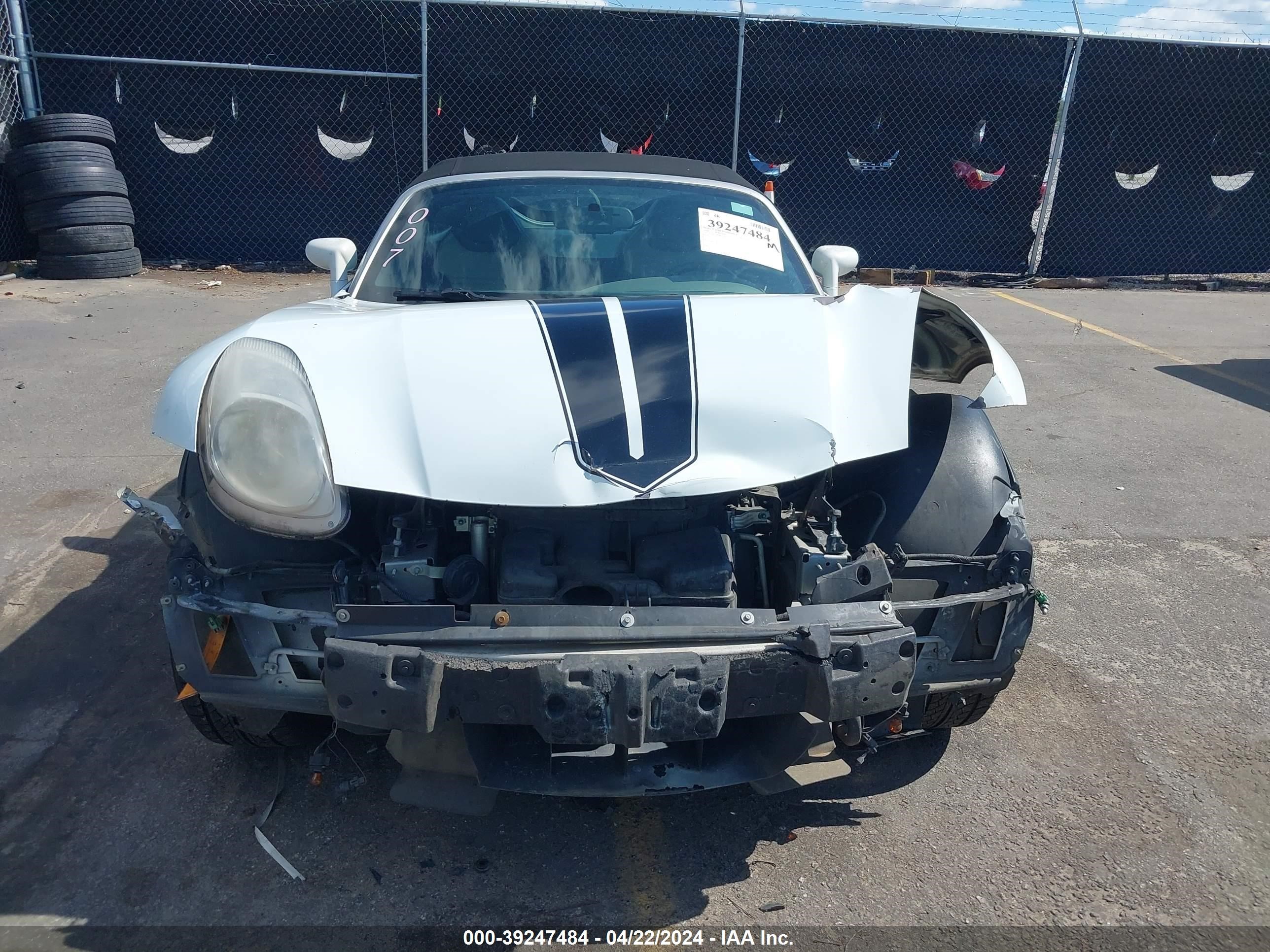 Photo 12 VIN: 1G2MC35B58Y112492 - PONTIAC SOLSTICE 