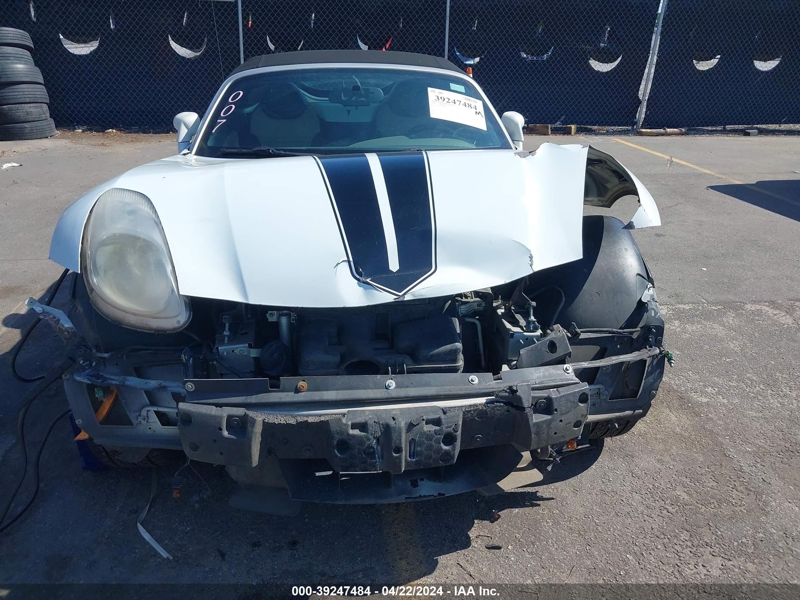 Photo 5 VIN: 1G2MC35B58Y112492 - PONTIAC SOLSTICE 