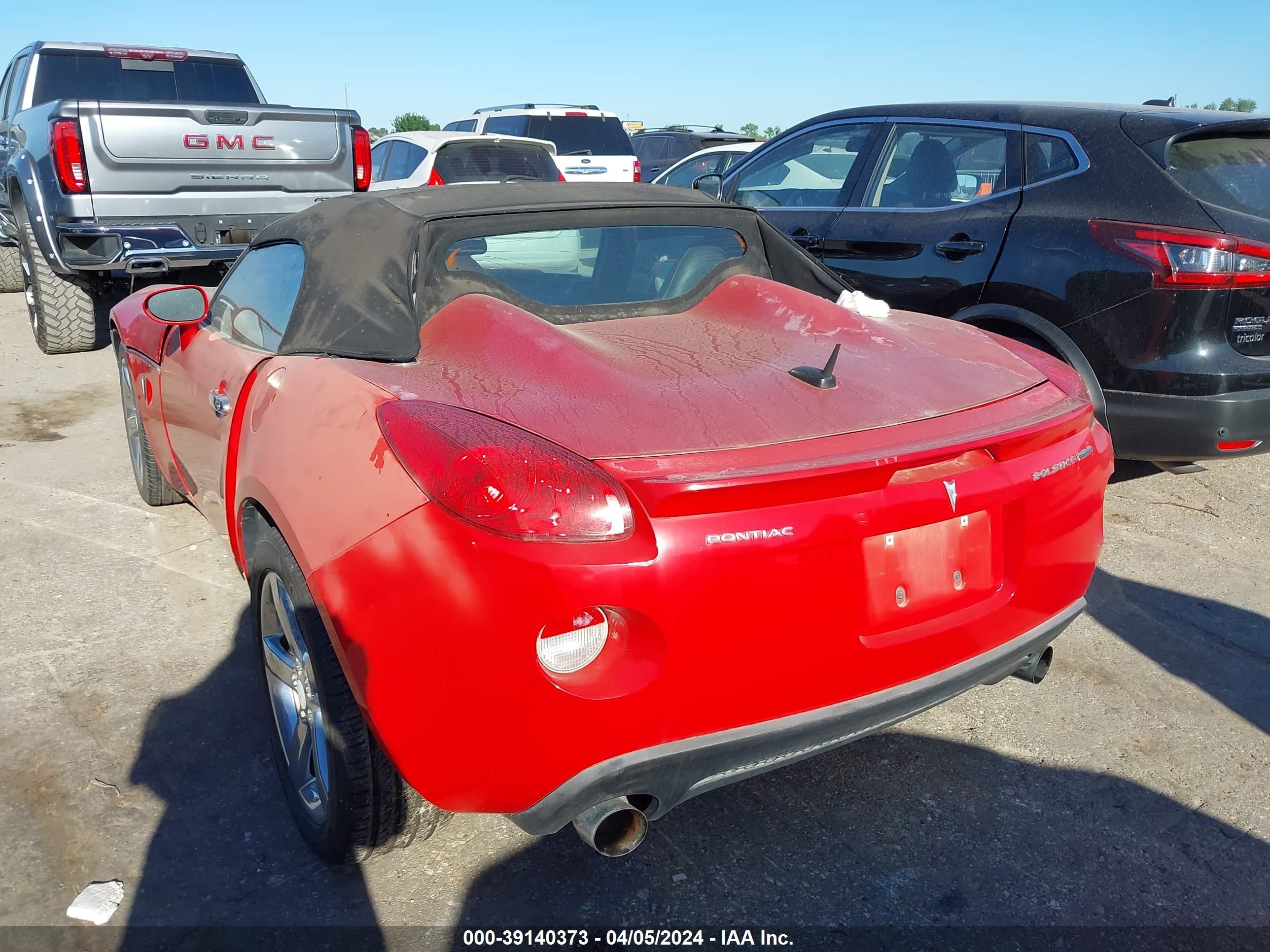 Photo 2 VIN: 1G2MG35X18Y102638 - PONTIAC SOLSTICE 