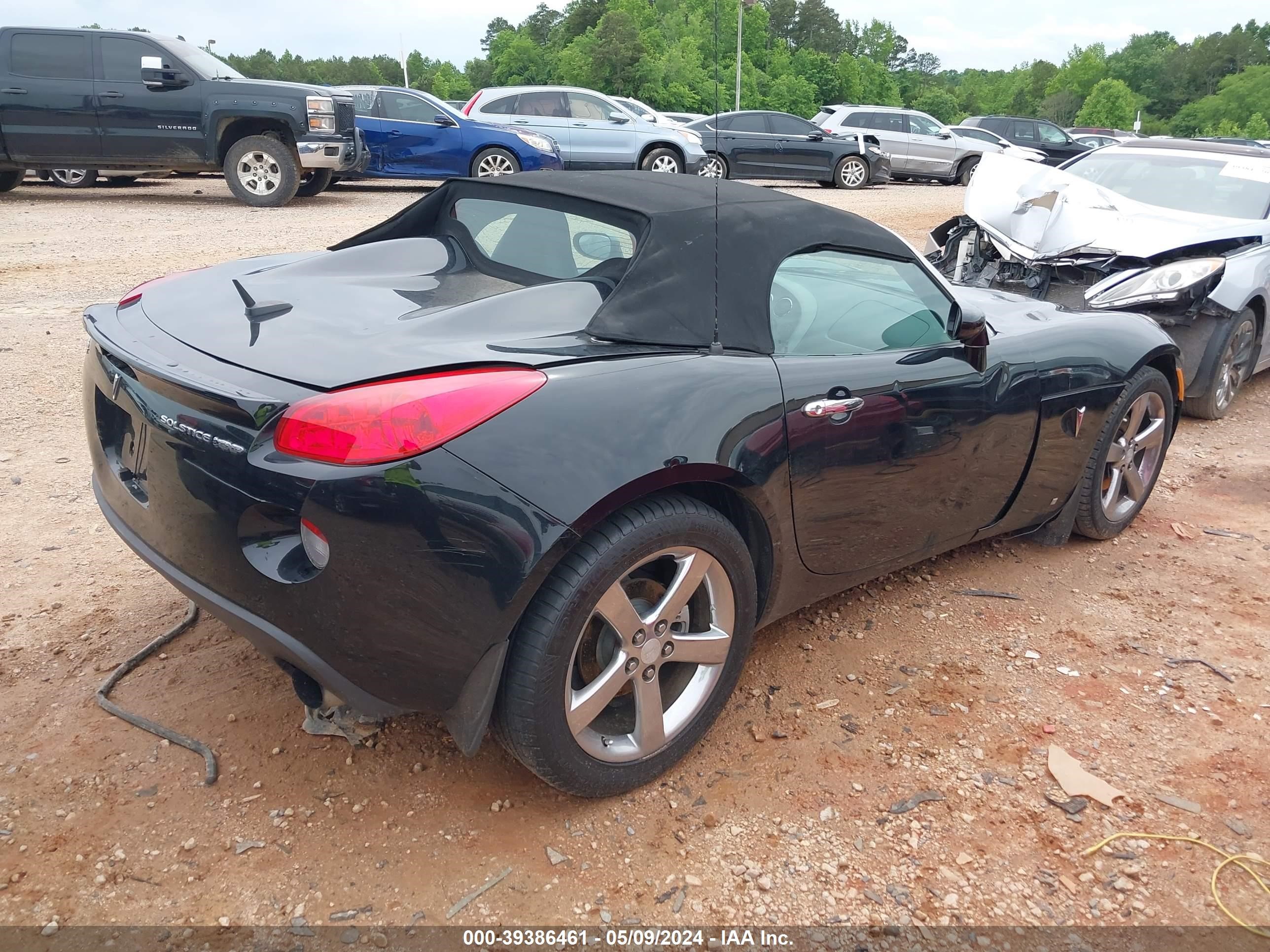 Photo 3 VIN: 1G2MG35X19Y100566 - PONTIAC SOLSTICE 