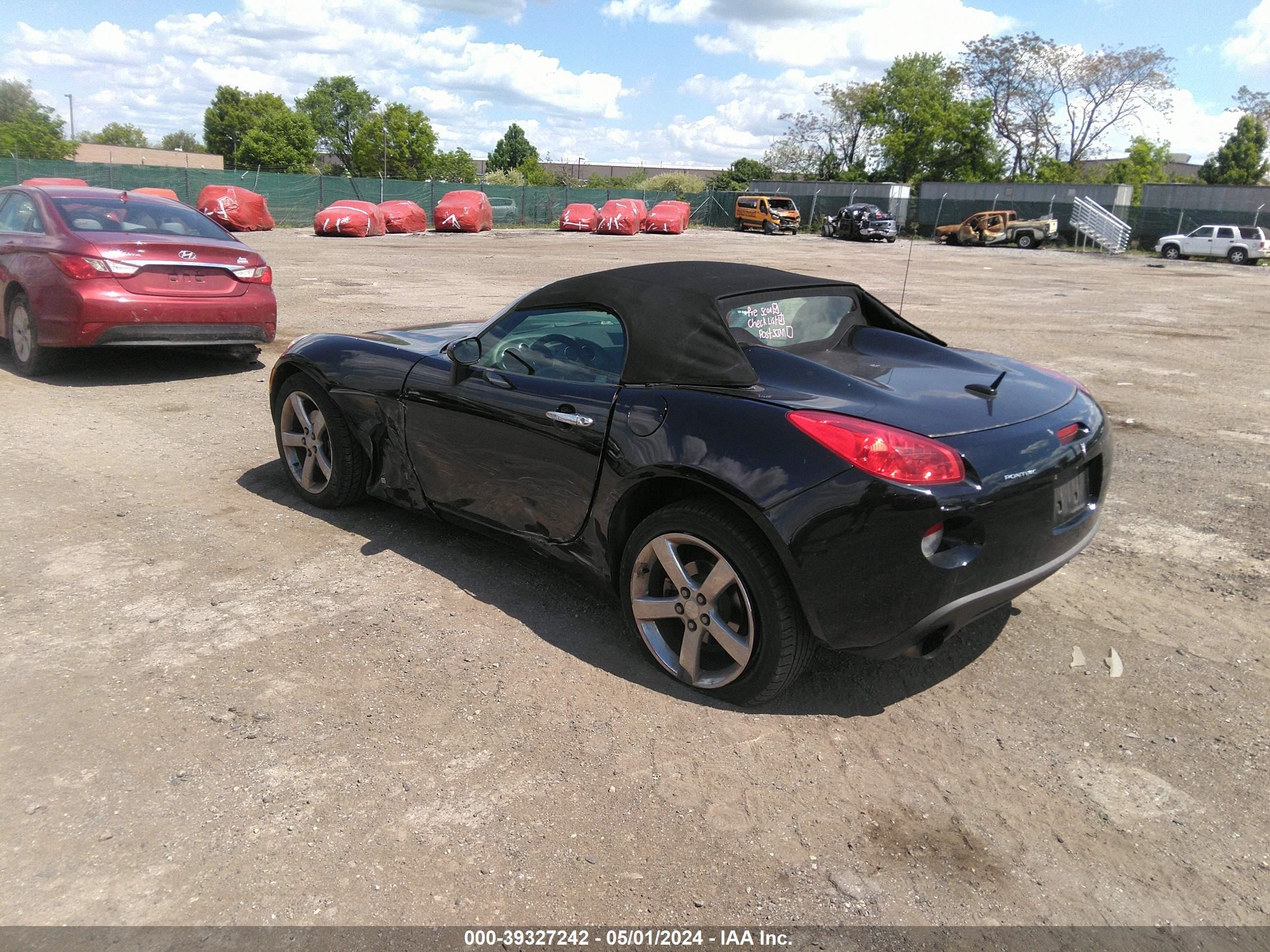 Photo 2 VIN: 1G2MG35X67Y119952 - PONTIAC SOLSTICE 