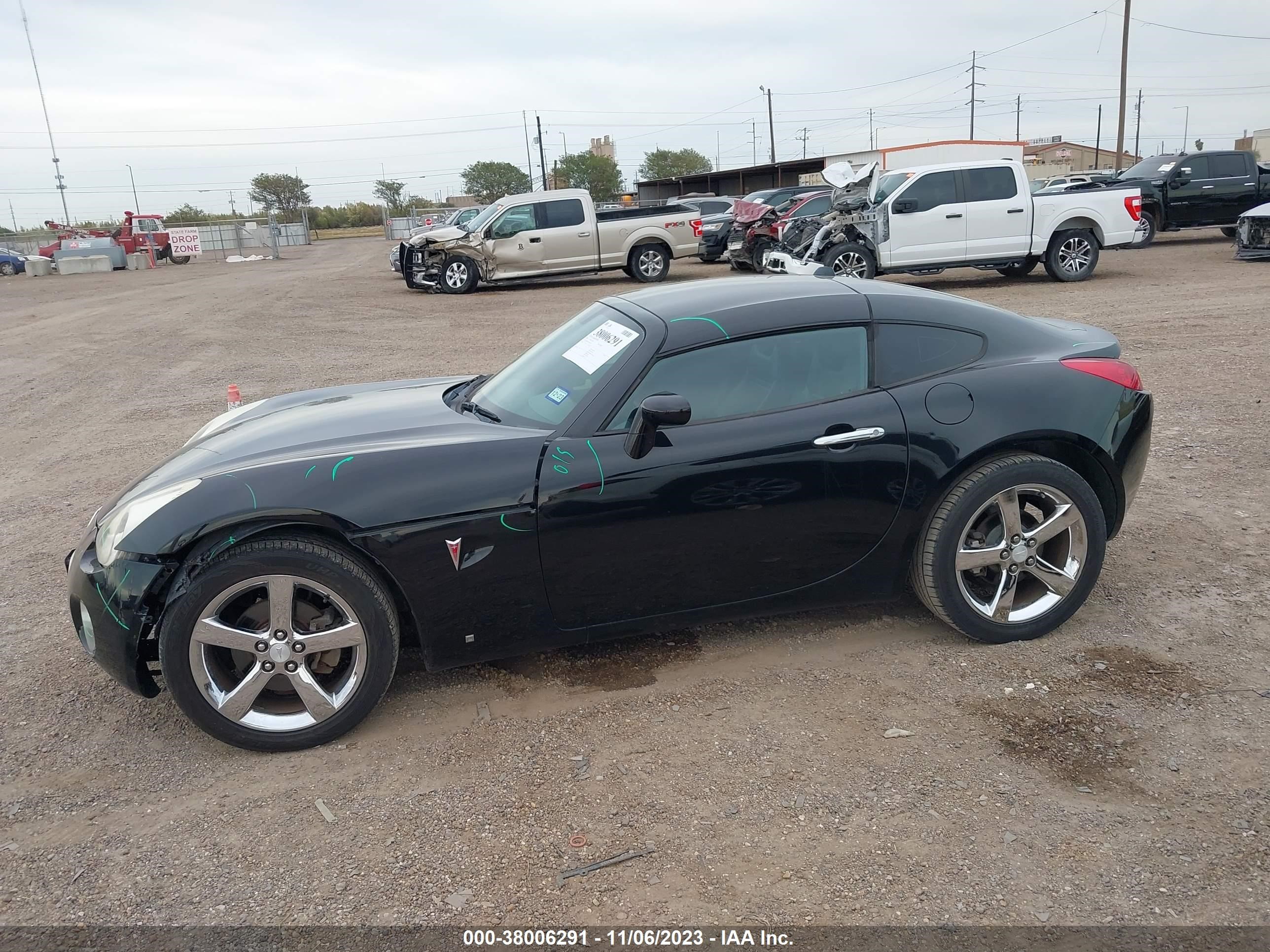 Photo 13 VIN: 1G2MN25BX9Y000194 - PONTIAC SOLSTICE 