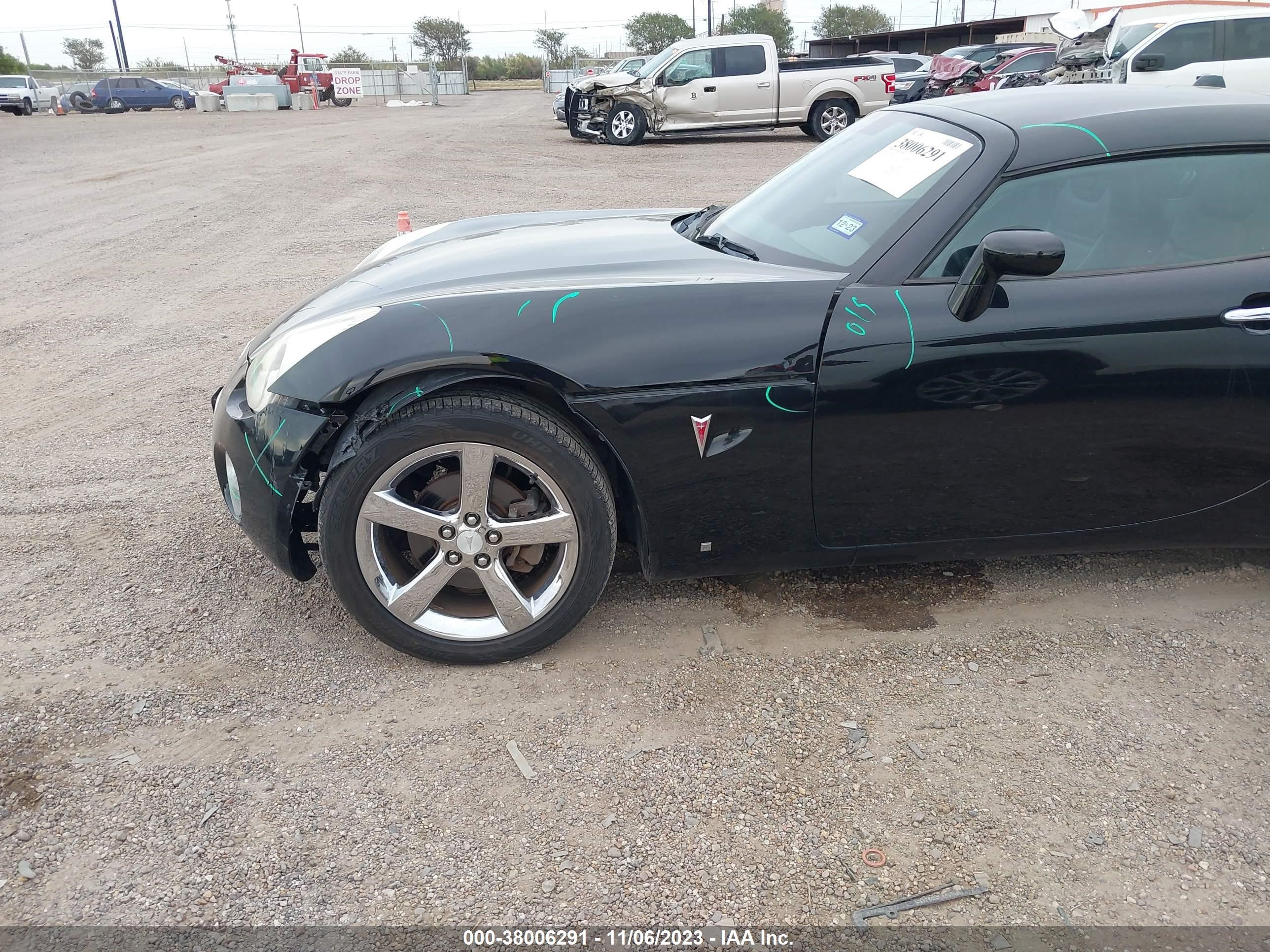 Photo 5 VIN: 1G2MN25BX9Y000194 - PONTIAC SOLSTICE 