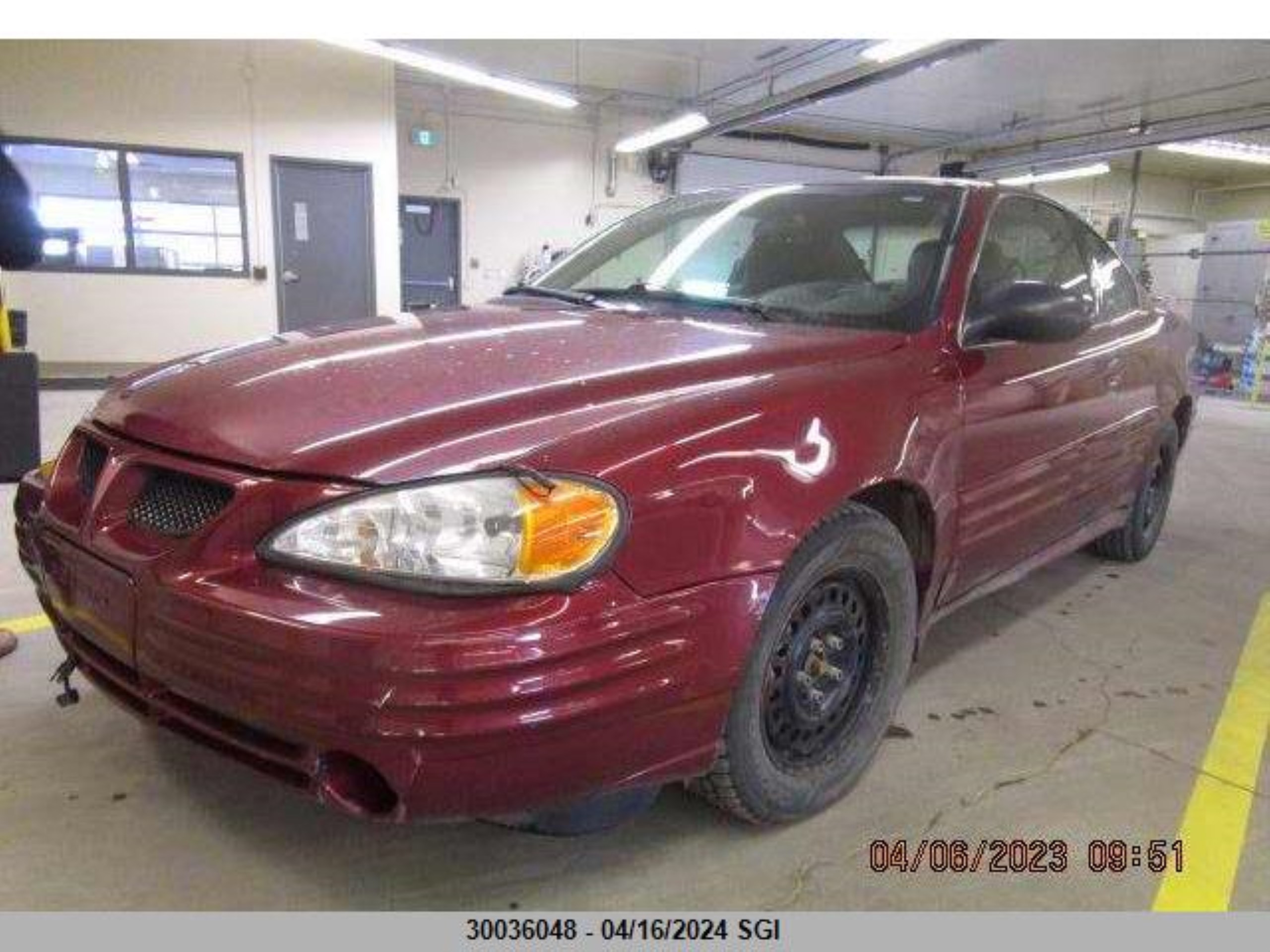 Photo 1 VIN: 1G2NE12F72C268676 - PONTIAC GRAND AM 