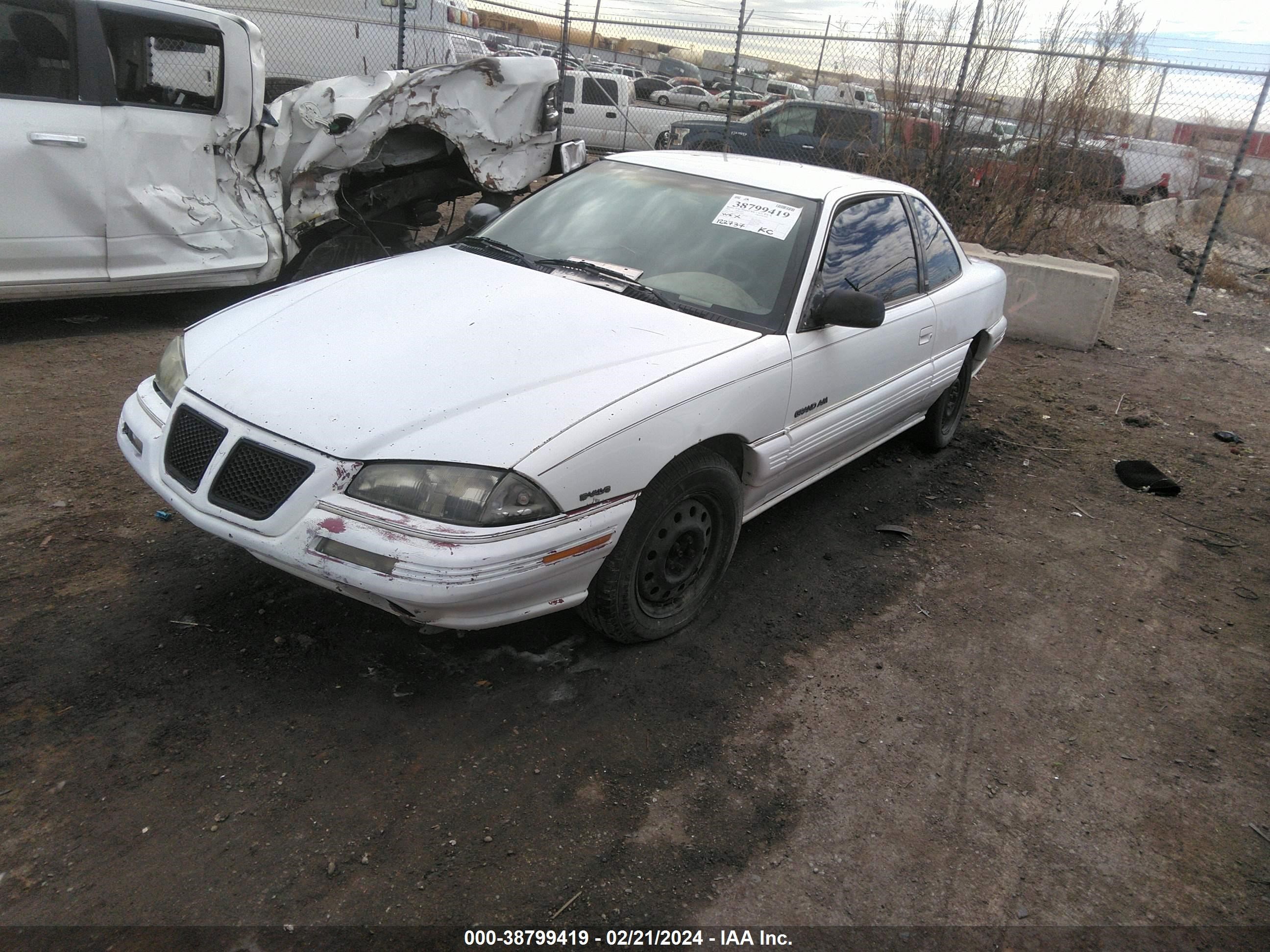 Photo 1 VIN: 1G2NE15D3SM561995 - PONTIAC GRAND AM 