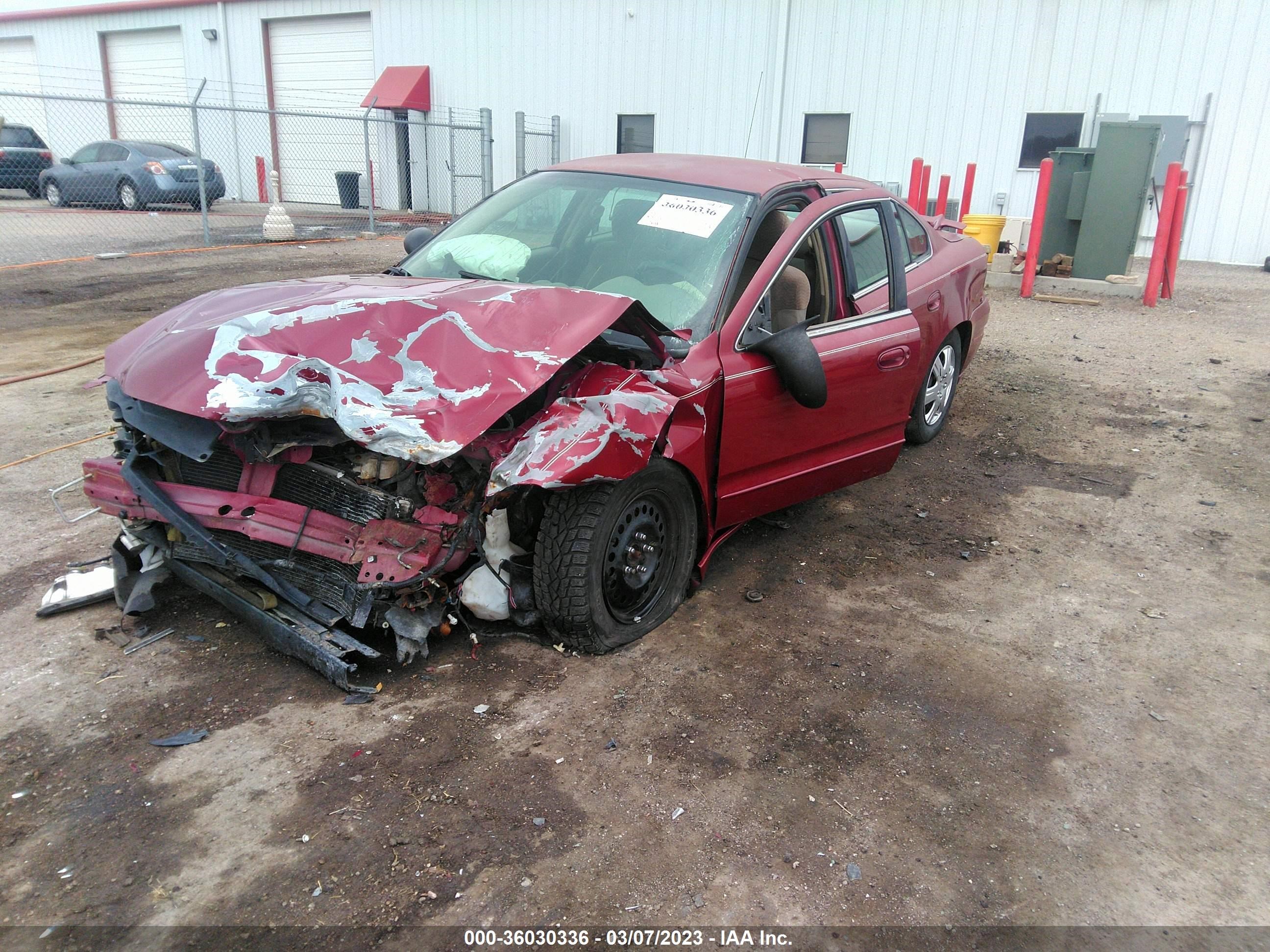 Photo 1 VIN: 1G2NE52E15M140754 - PONTIAC GRAND AM 