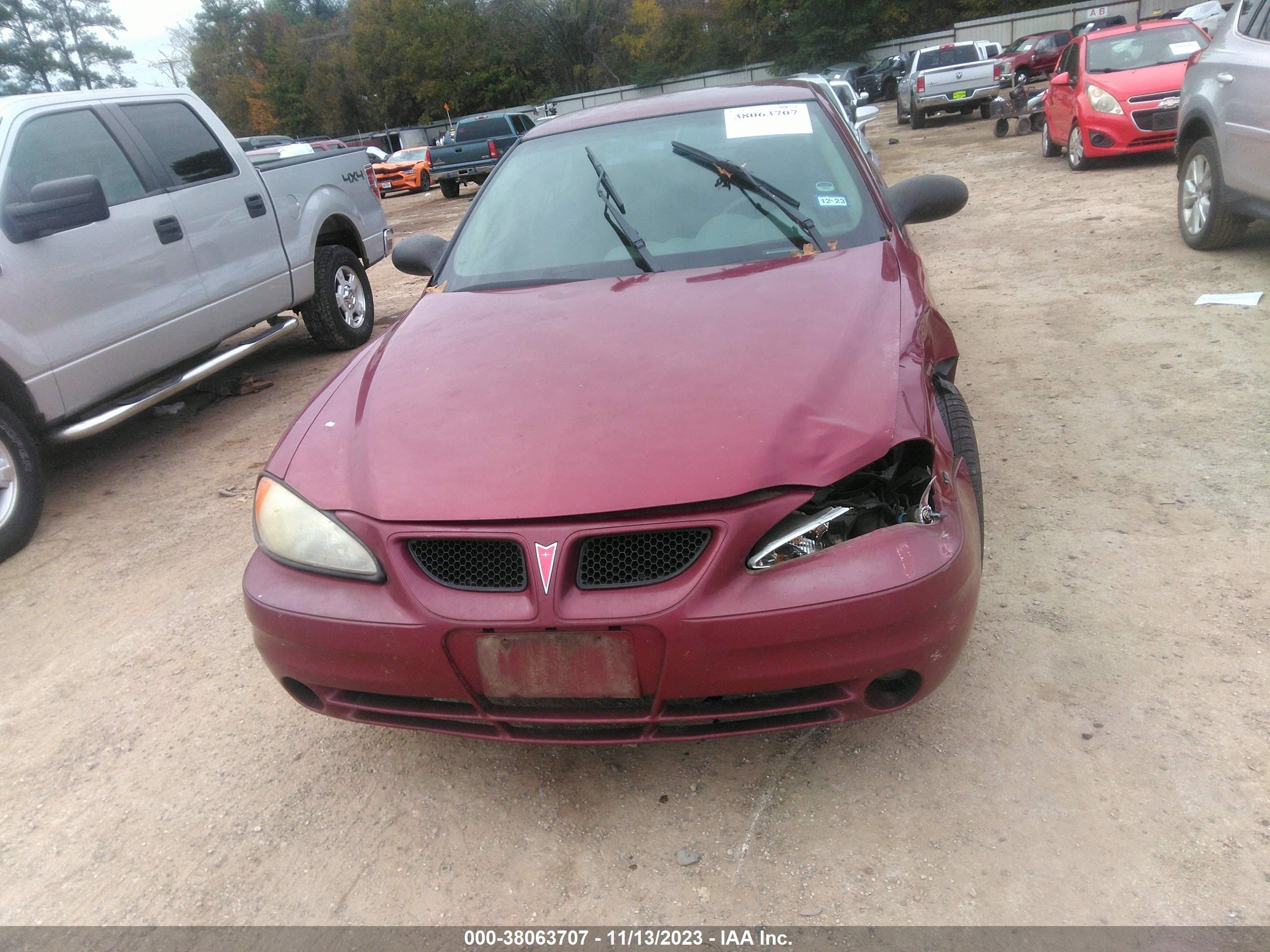 Photo 5 VIN: 1G2NE52E45M147603 - PONTIAC GRAND AM 