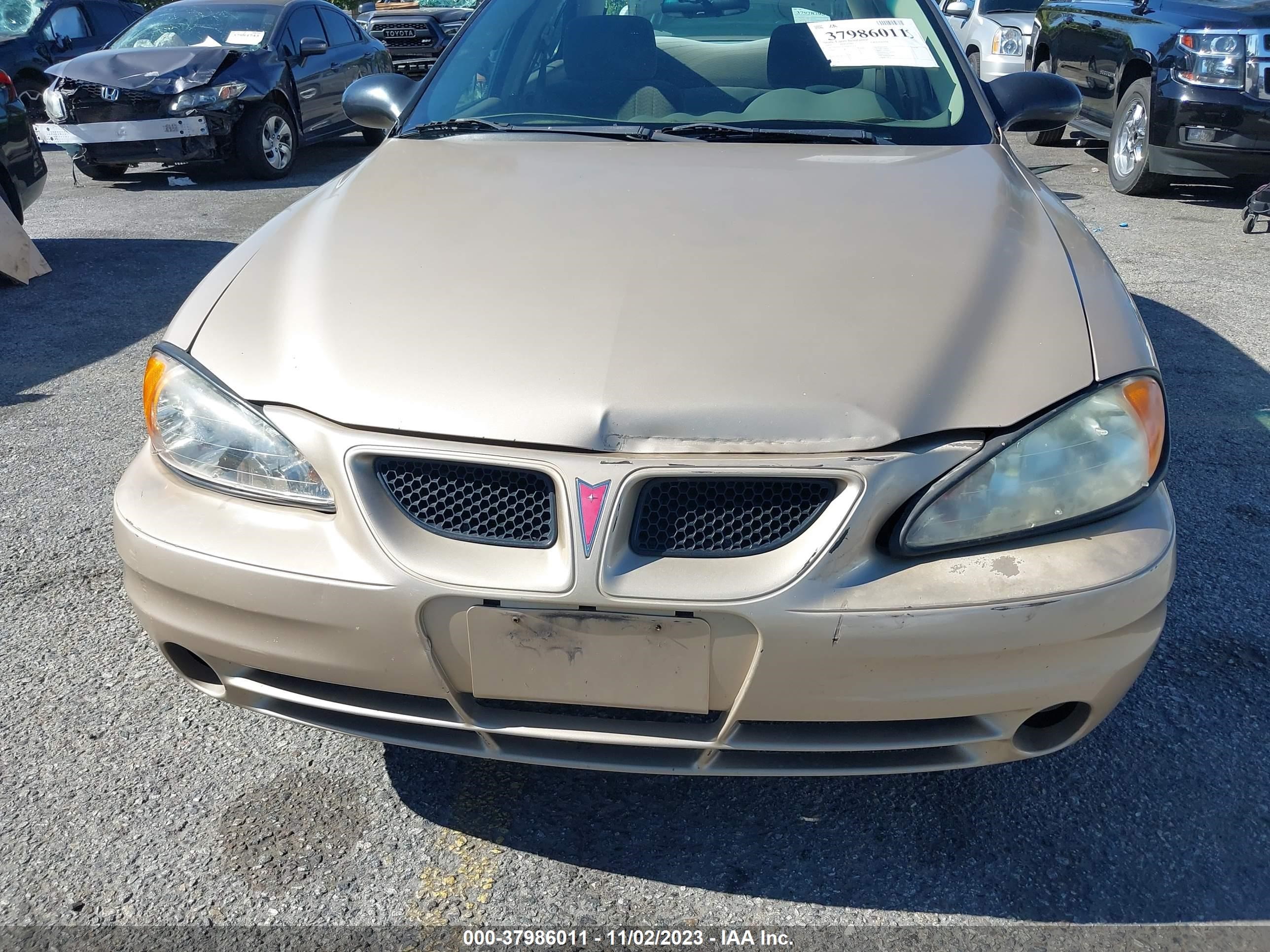 Photo 5 VIN: 1G2NE52E95M201719 - PONTIAC GRAND AM 