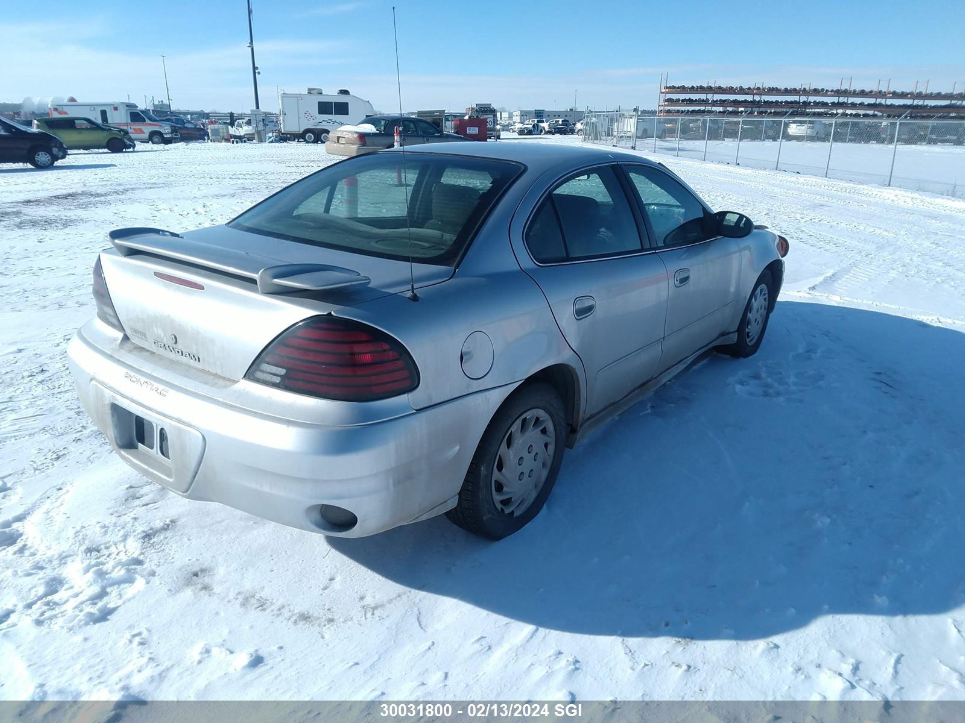 Photo 3 VIN: 1G2NE52EX5M230811 - PONTIAC GRAND AM 