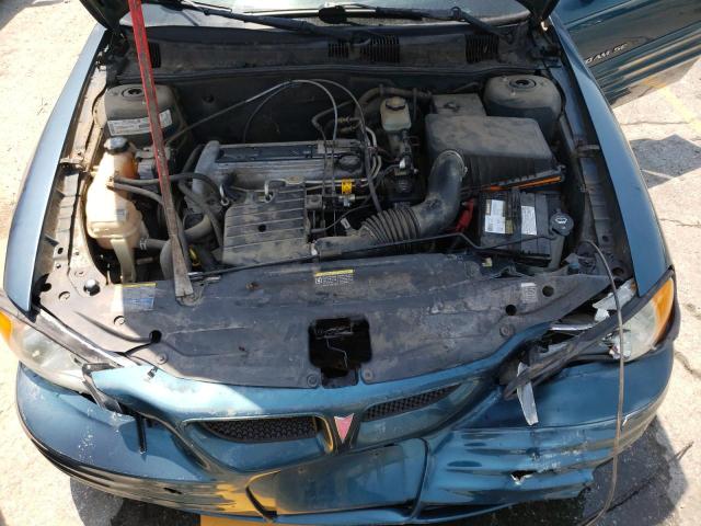 Photo 10 VIN: 1G2NE52F52C210198 - PONTIAC GRANDAM 