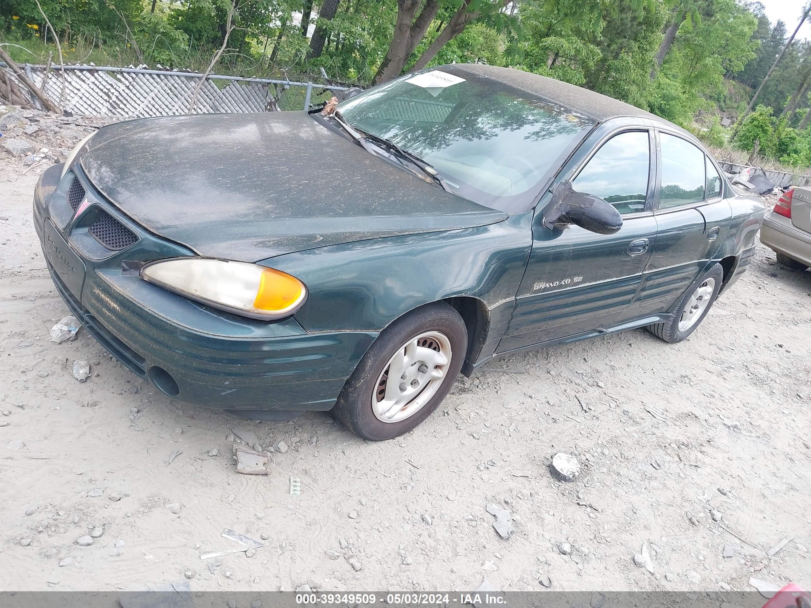 Photo 1 VIN: 1G2NE52F82C222135 - PONTIAC GRAND AM 