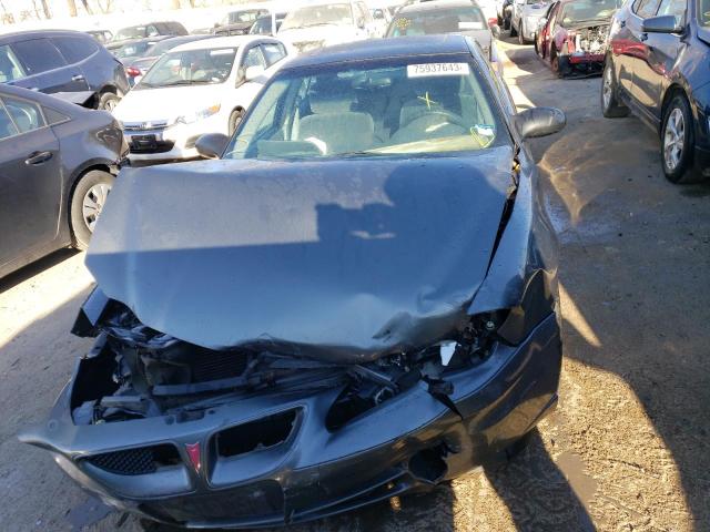 Photo 4 VIN: 1G2NE52F95M240724 - PONTIAC GRANDAM 