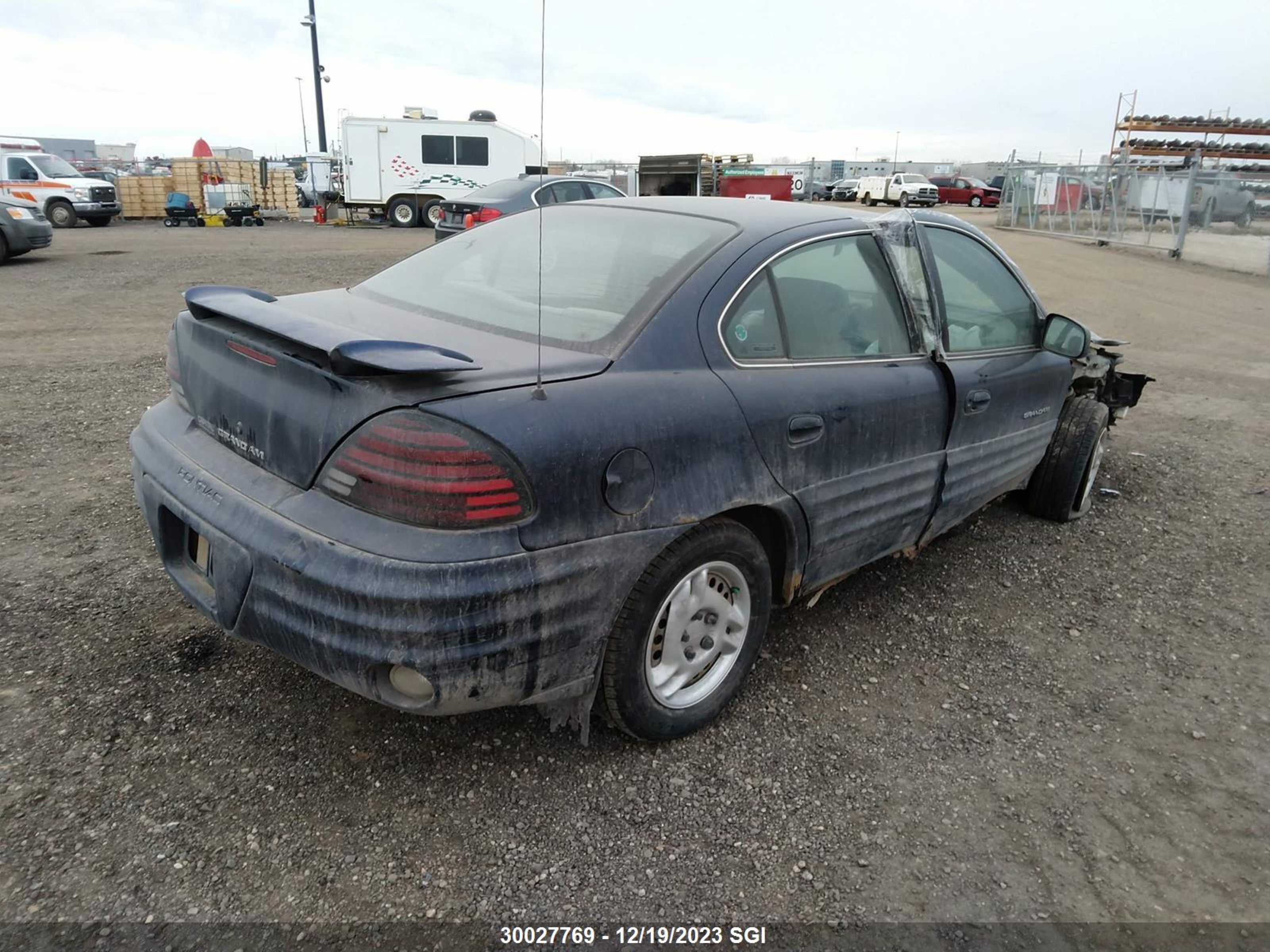 Photo 3 VIN: 1G2NE52T11C214141 - PONTIAC GRAND AM 