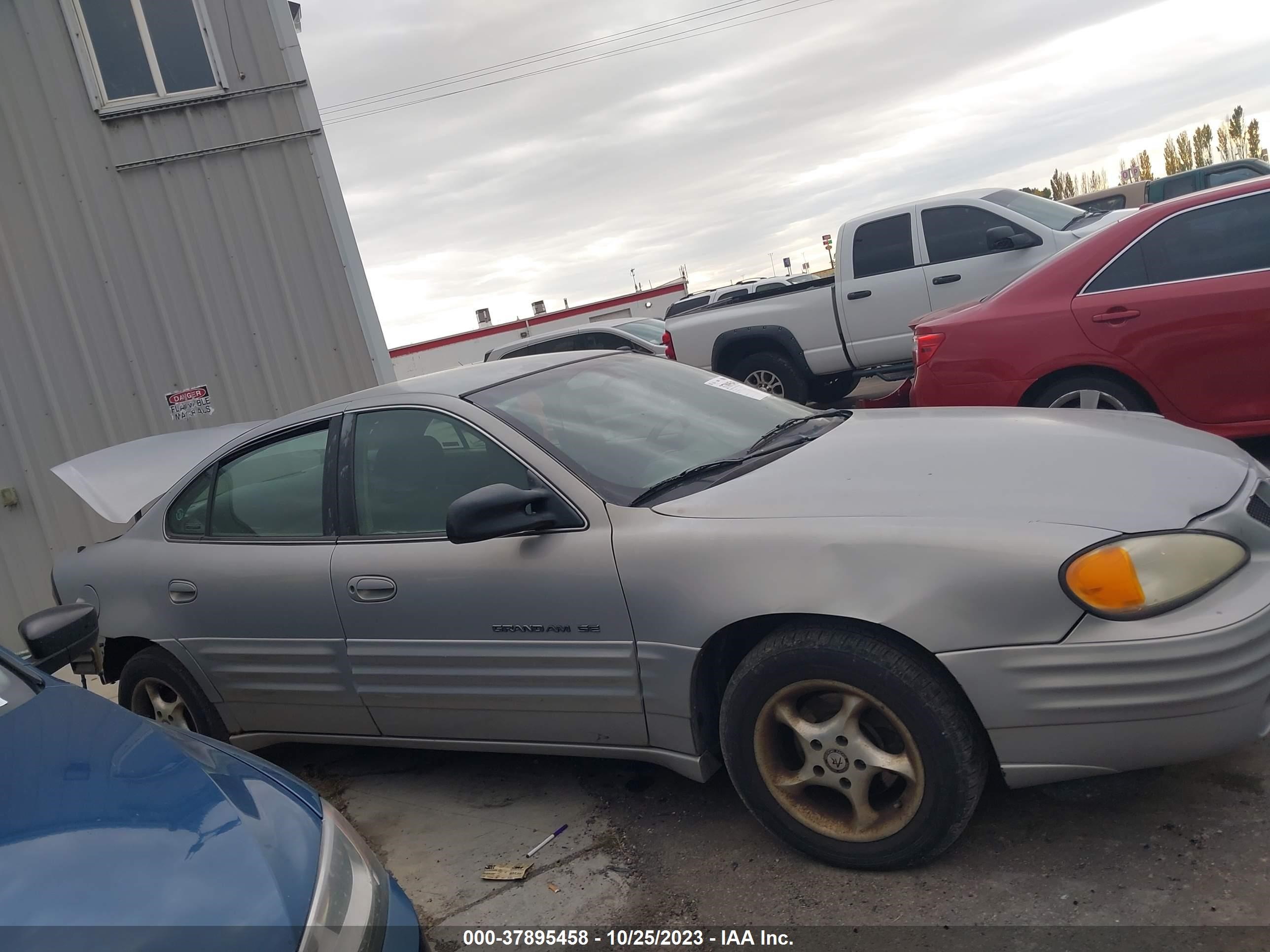 Photo 13 VIN: 1G2NE52T1XC529420 - PONTIAC GRAND AM 