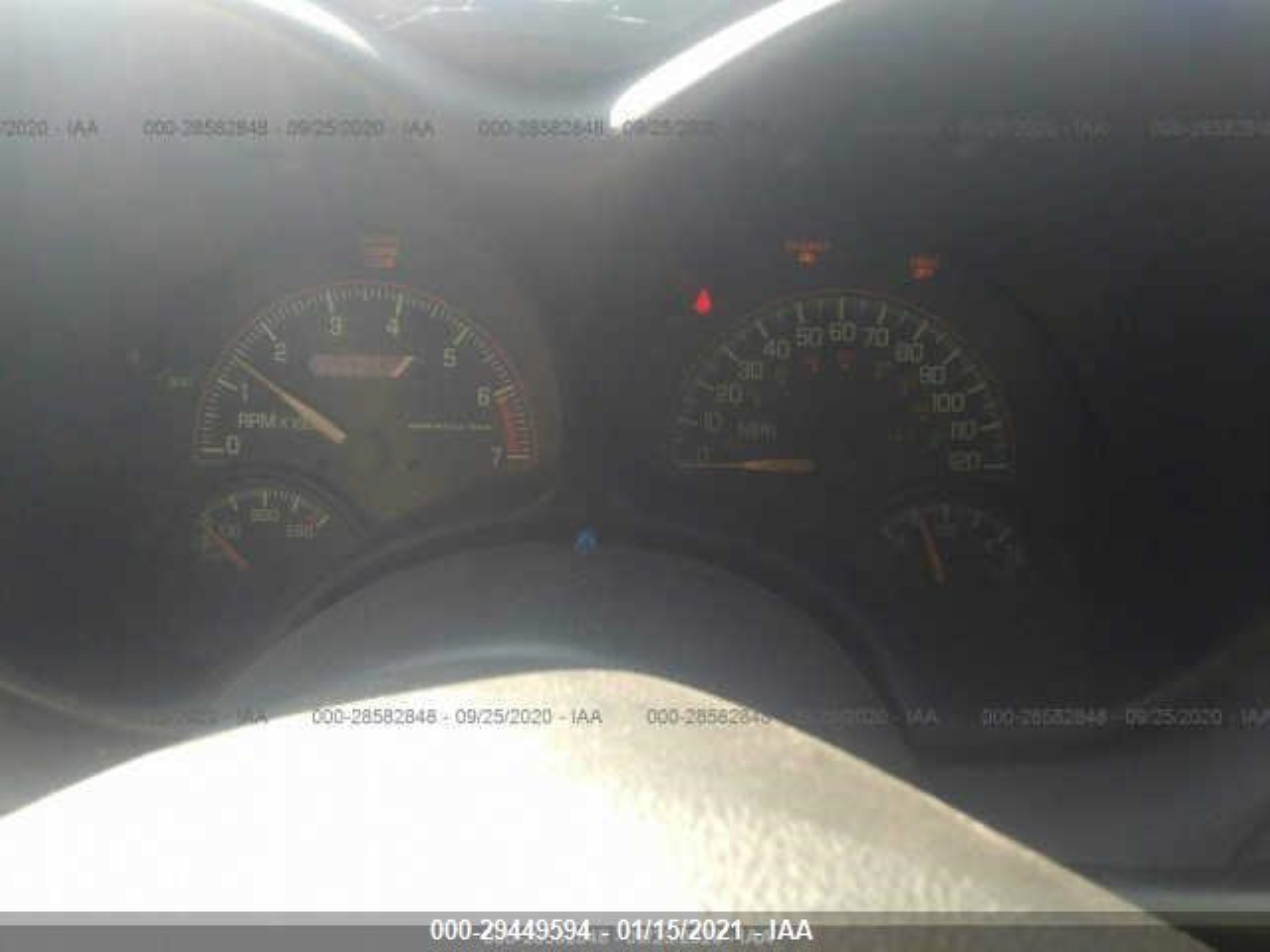 Photo 6 VIN: 1G2NE52TX1M674070 - PONTIAC GRAND AM 