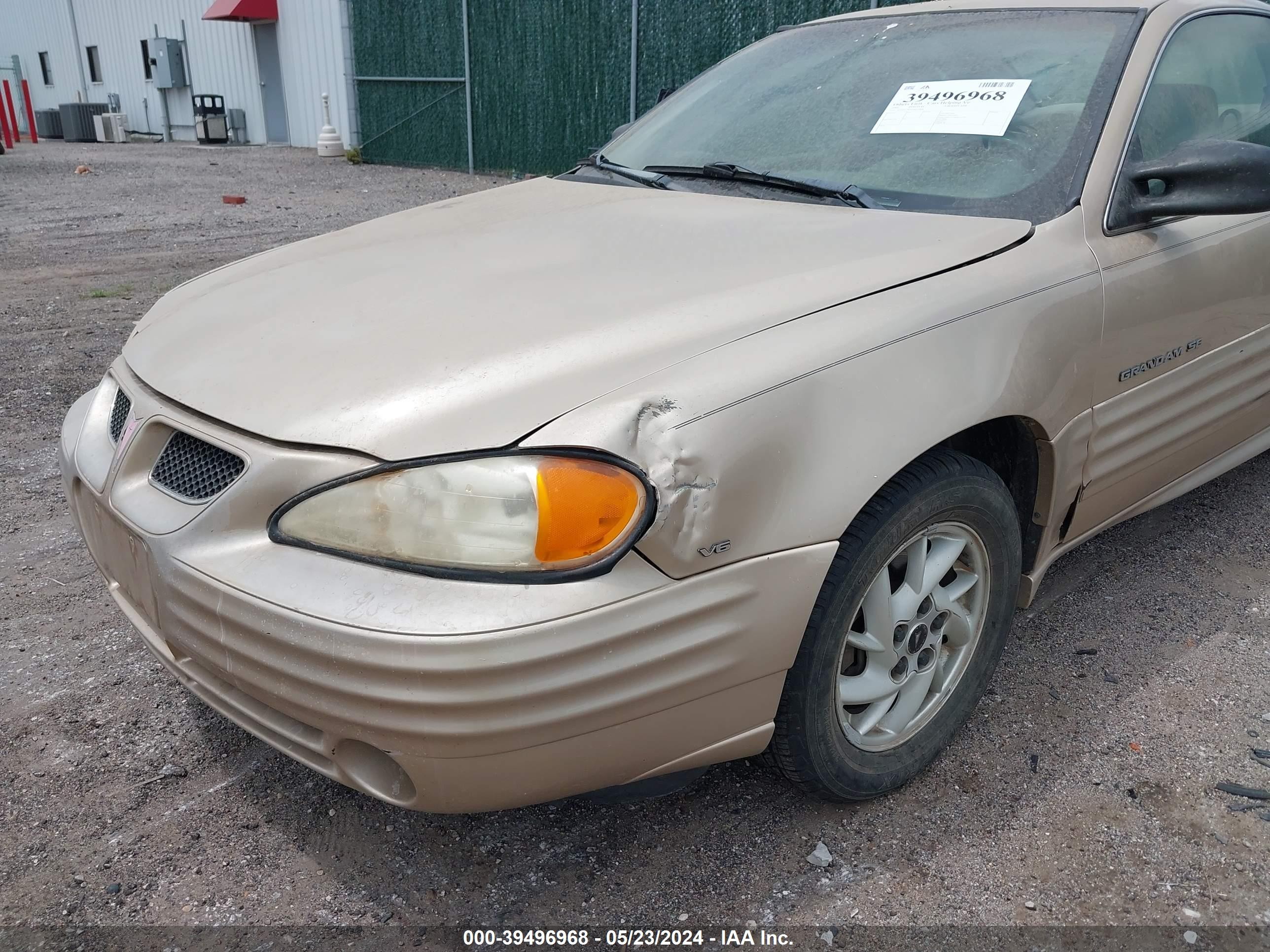 Photo 5 VIN: 1G2NF12E01M613964 - PONTIAC GRAND AM 