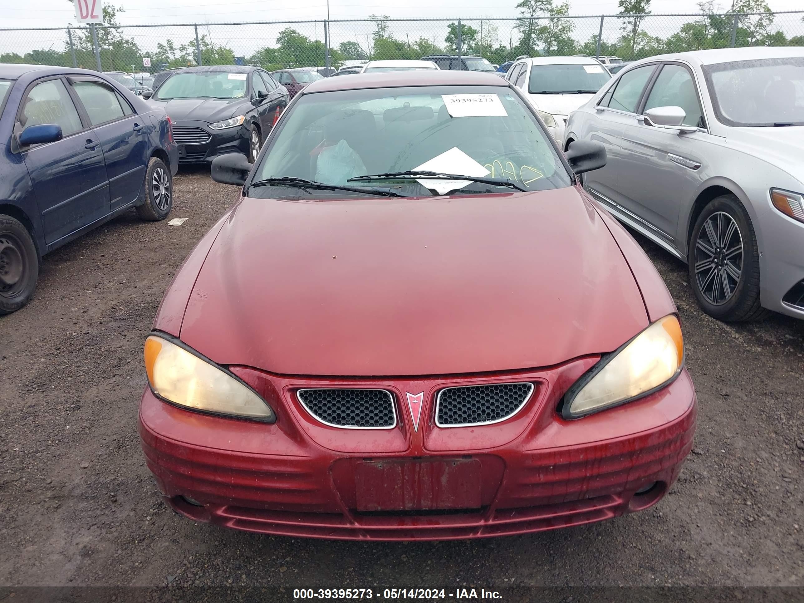 Photo 5 VIN: 1G2NF12T9YM848243 - PONTIAC GRAND AM 