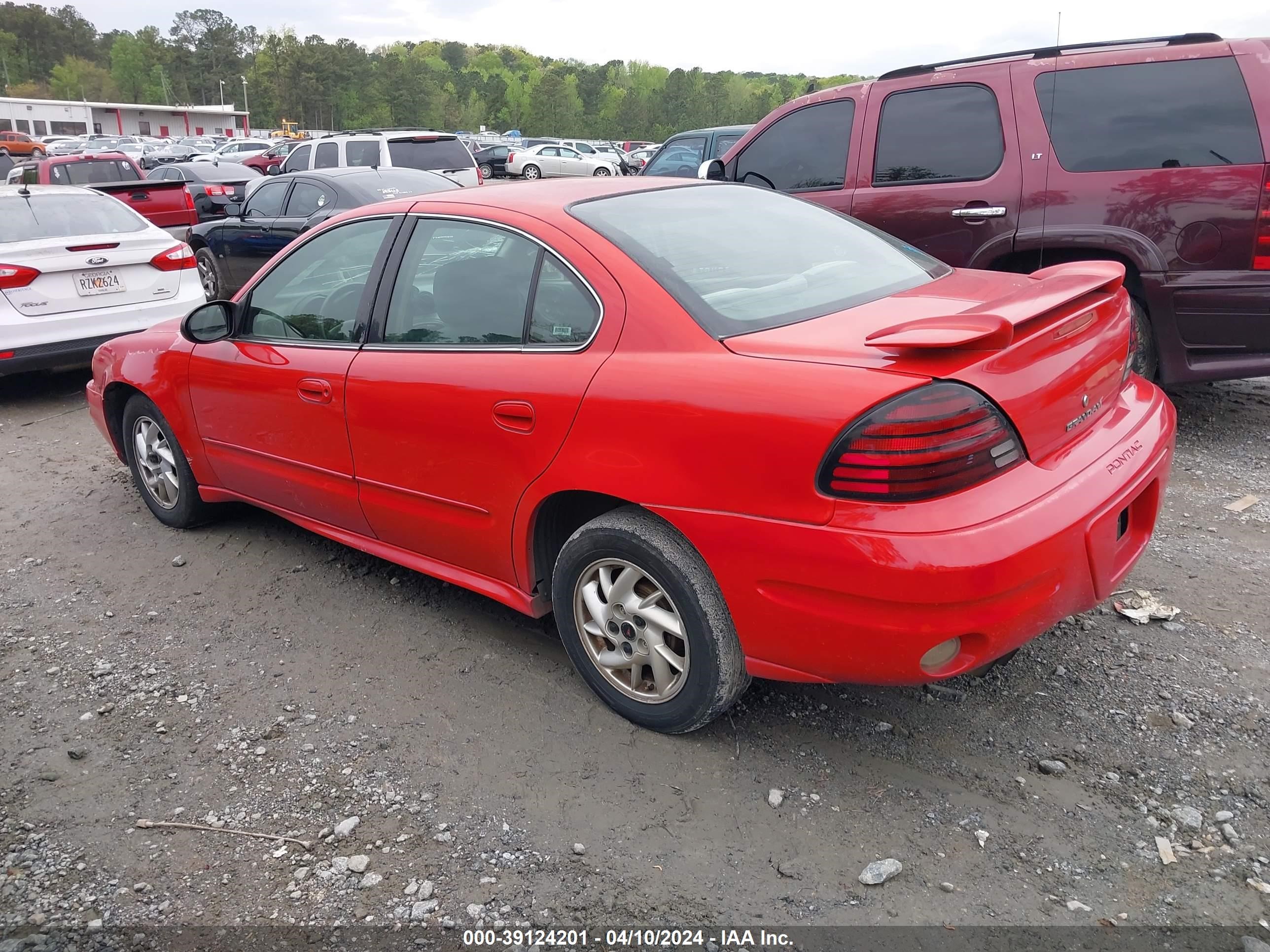 Photo 2 VIN: 1G2NF52E14C223330 - PONTIAC GRAND AM 