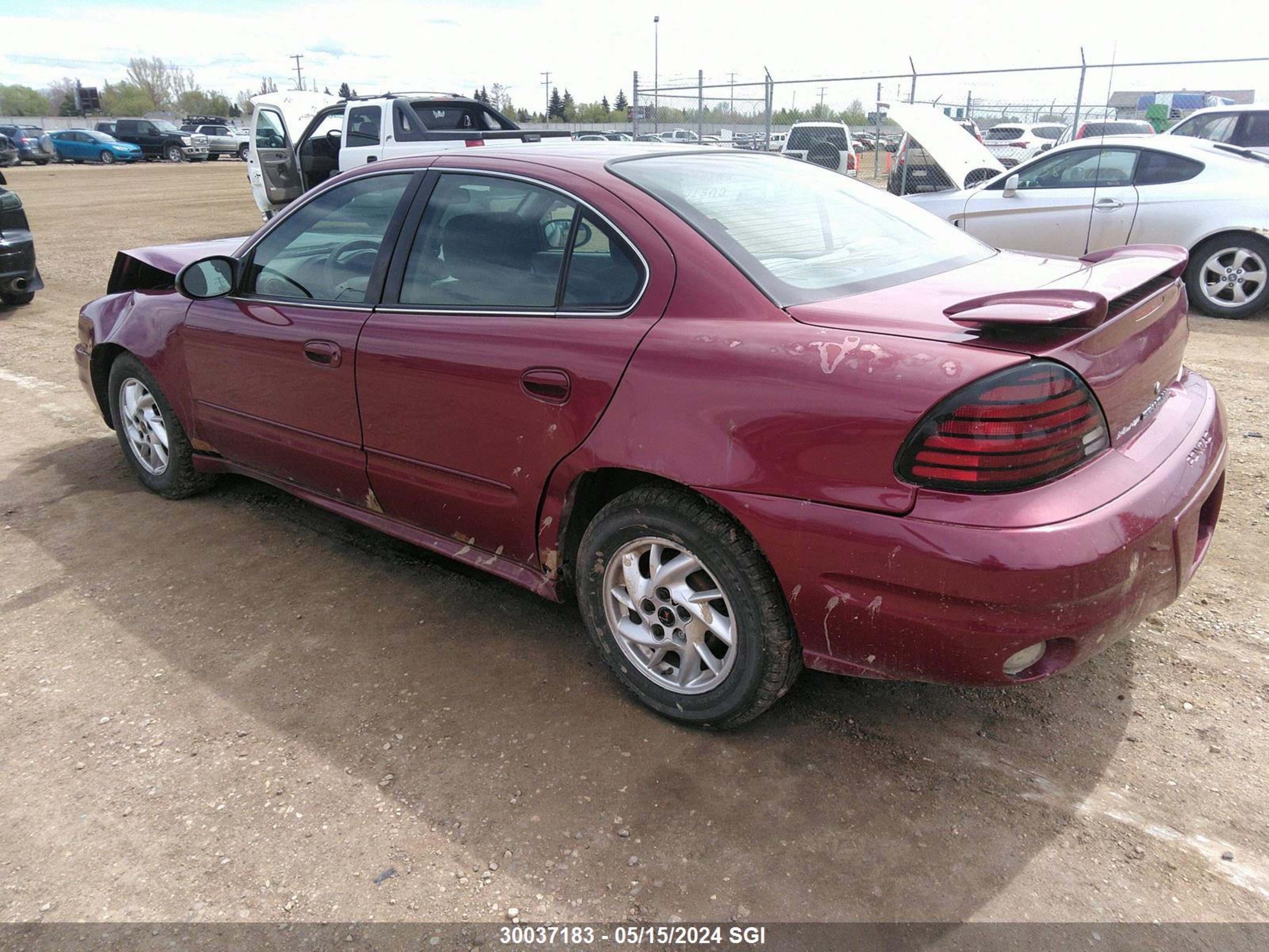 Photo 2 VIN: 1G2NF52E44M664685 - PONTIAC GRAND AM 