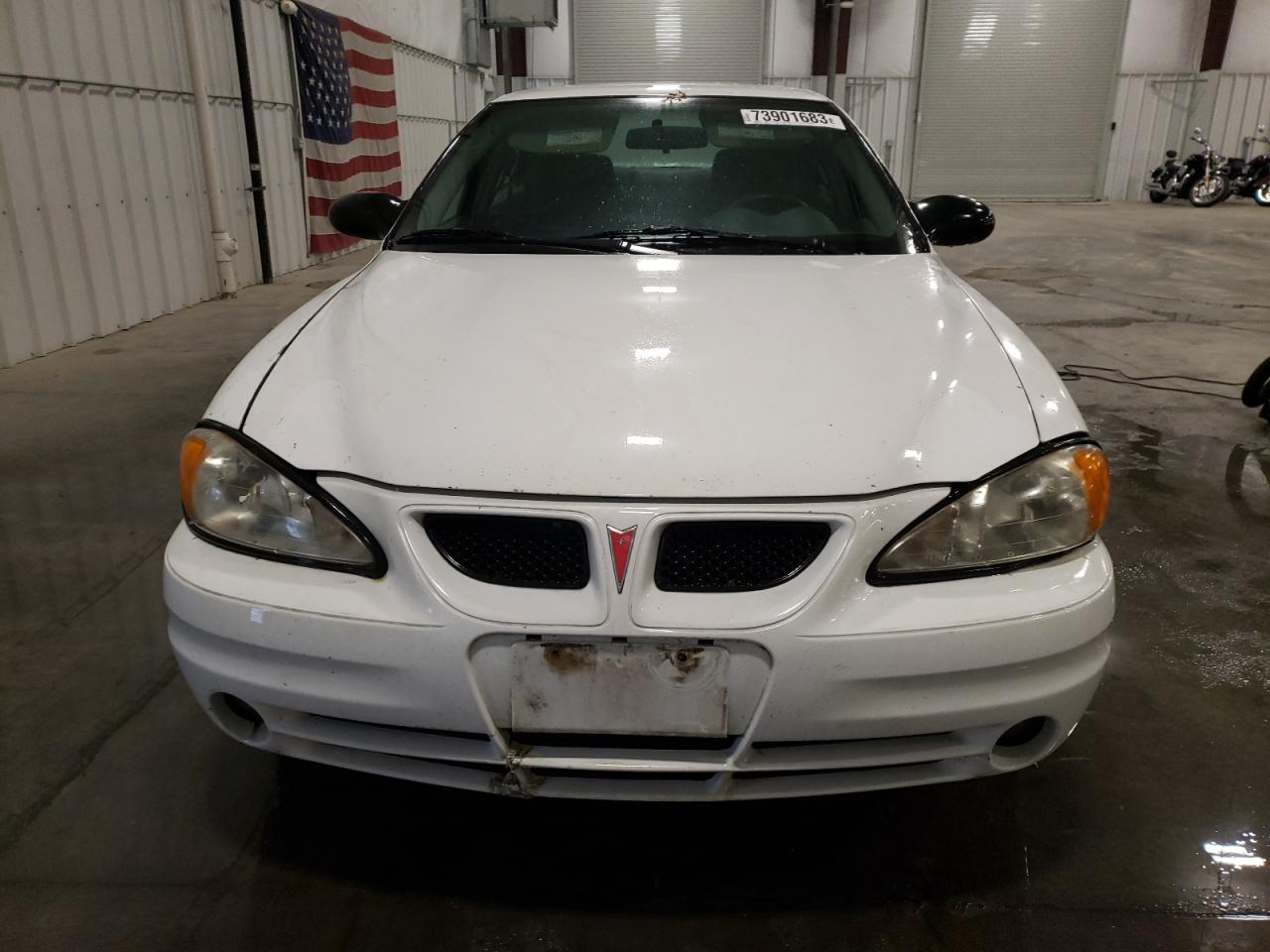 Photo 4 VIN: 1G2NF52E54M573408 - PONTIAC GRAND AM 