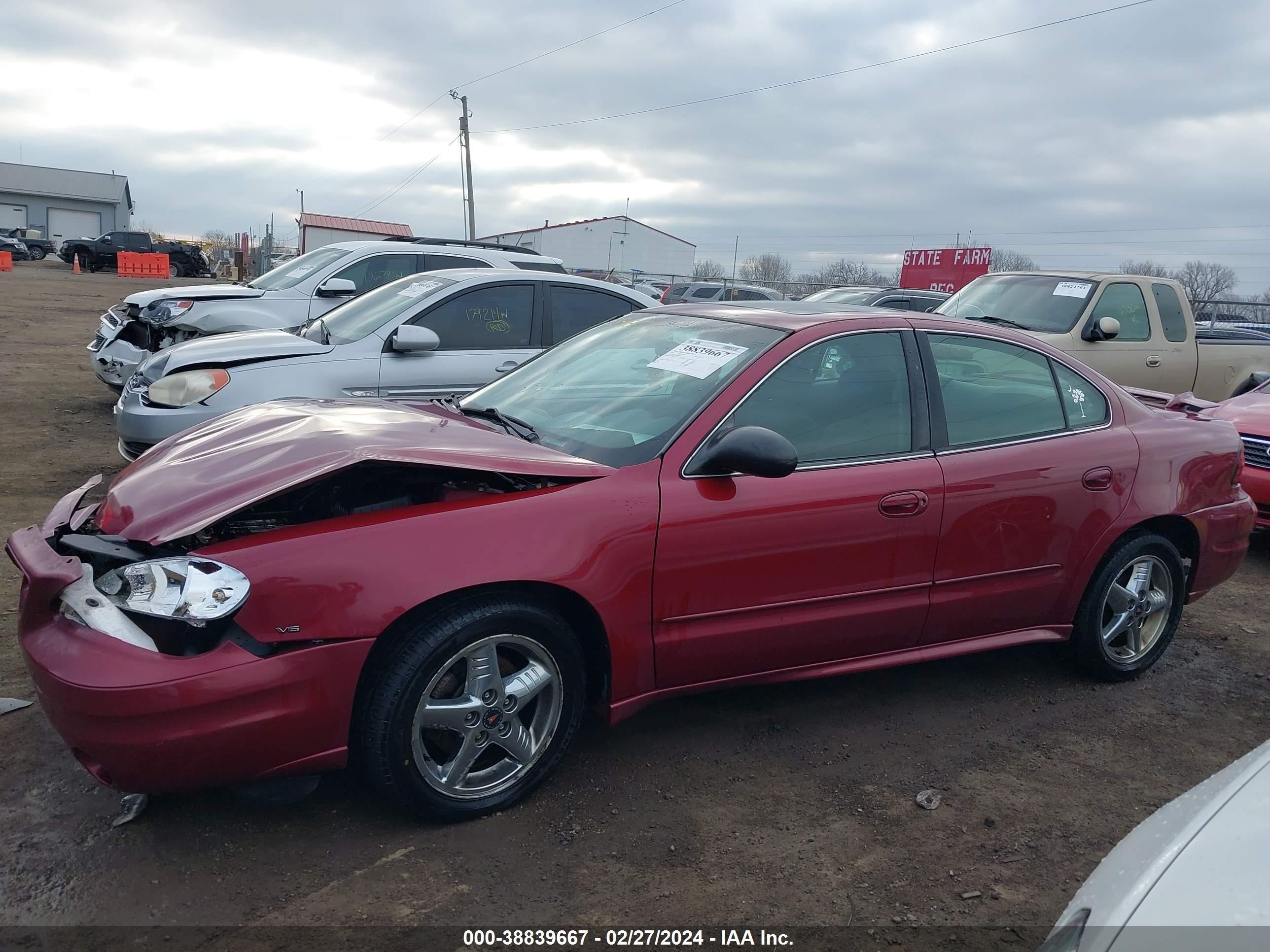 Photo 13 VIN: 1G2NF52E84C149615 - PONTIAC GRAND AM 