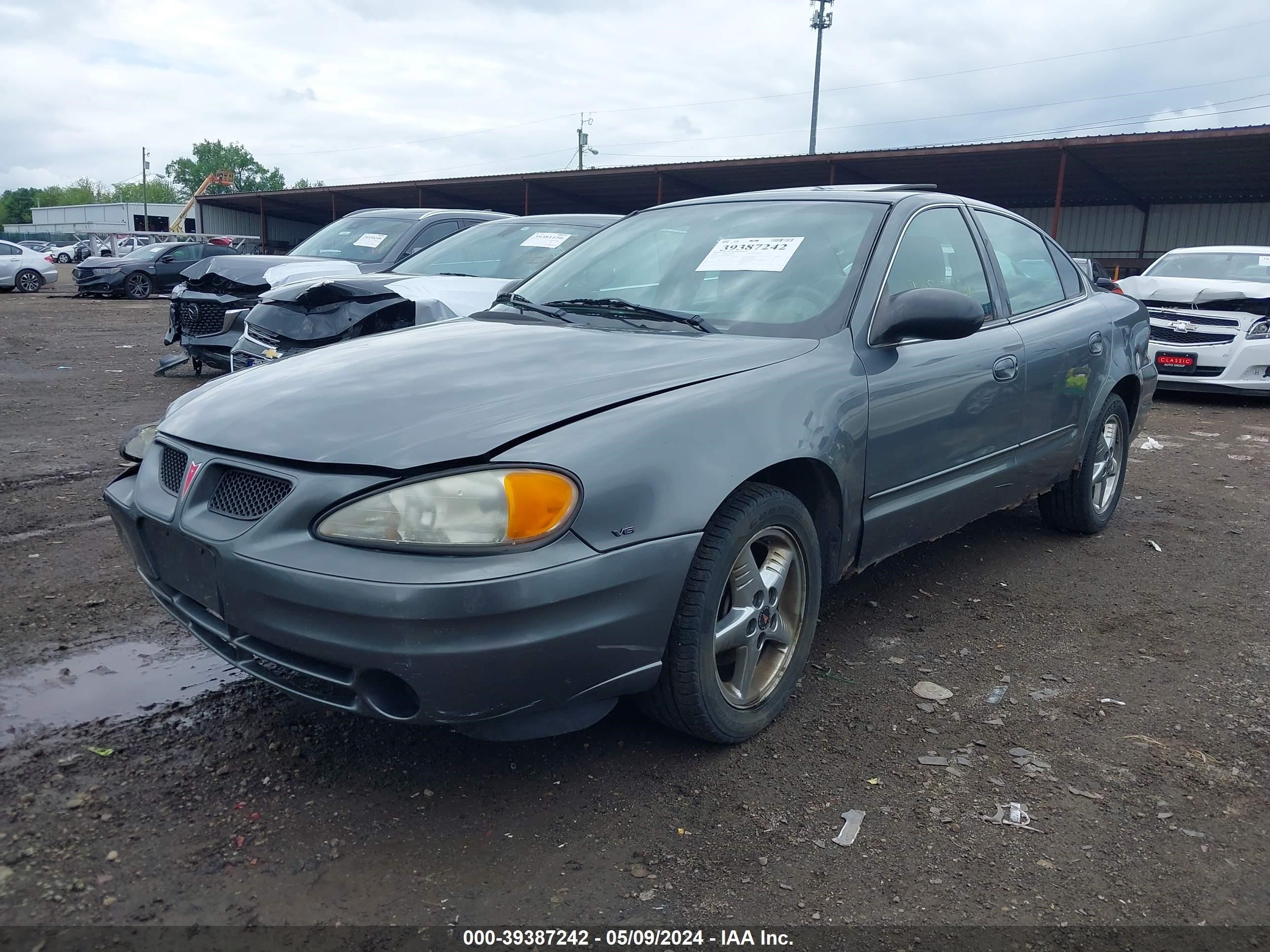 Photo 1 VIN: 1G2NF52E84M649316 - PONTIAC GRAND AM 