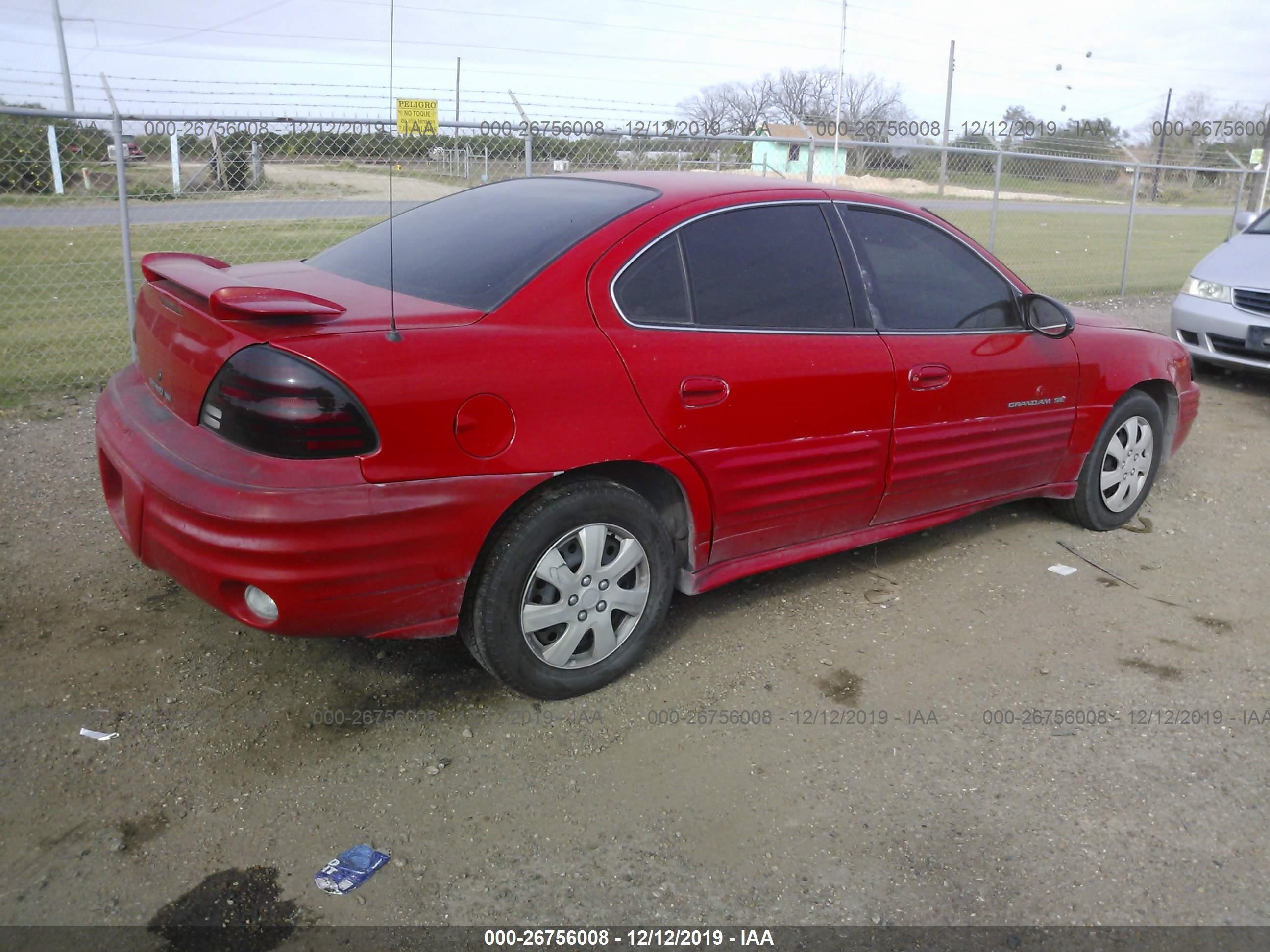 Photo 3 VIN: 1G2NF52FX2C117576 - PONTIAC GRAND AM 