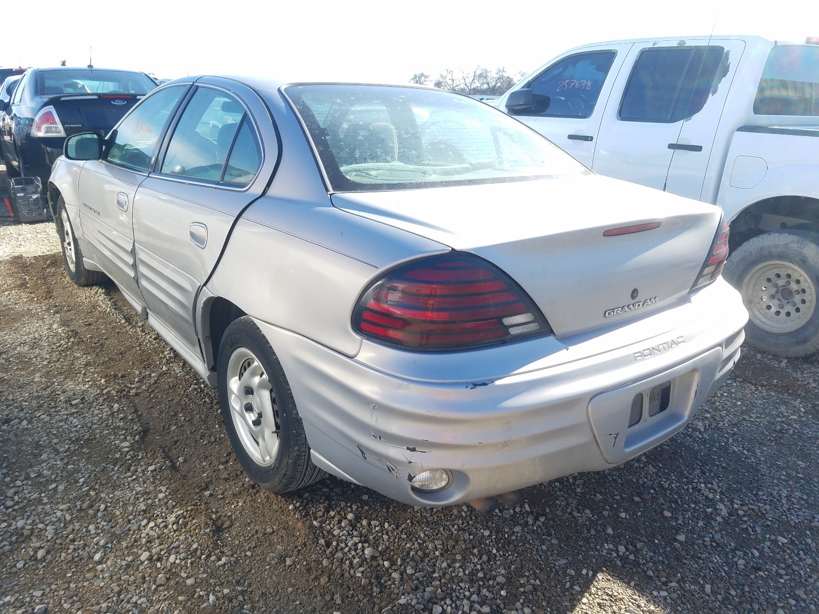 Photo 2 VIN: 1G2NF52T6YC511395 - PONTIAC GRAND AM S 