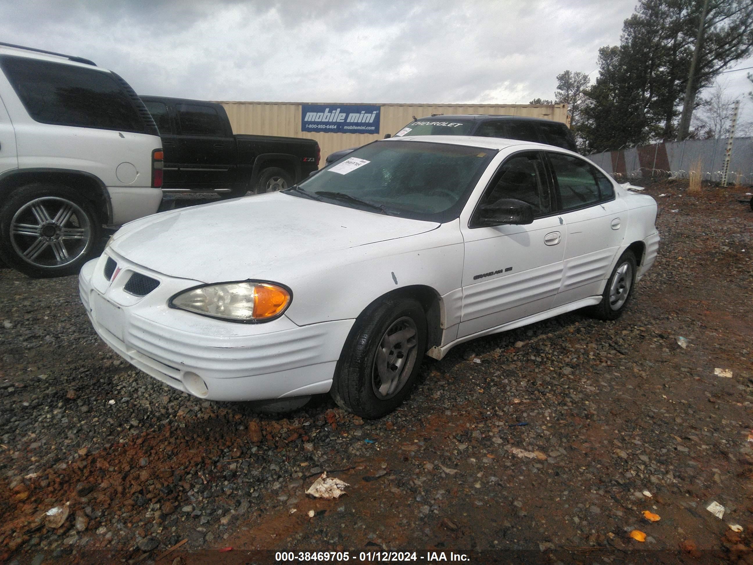 Photo 1 VIN: 1G2NF52T71M503208 - PONTIAC GRAND AM 