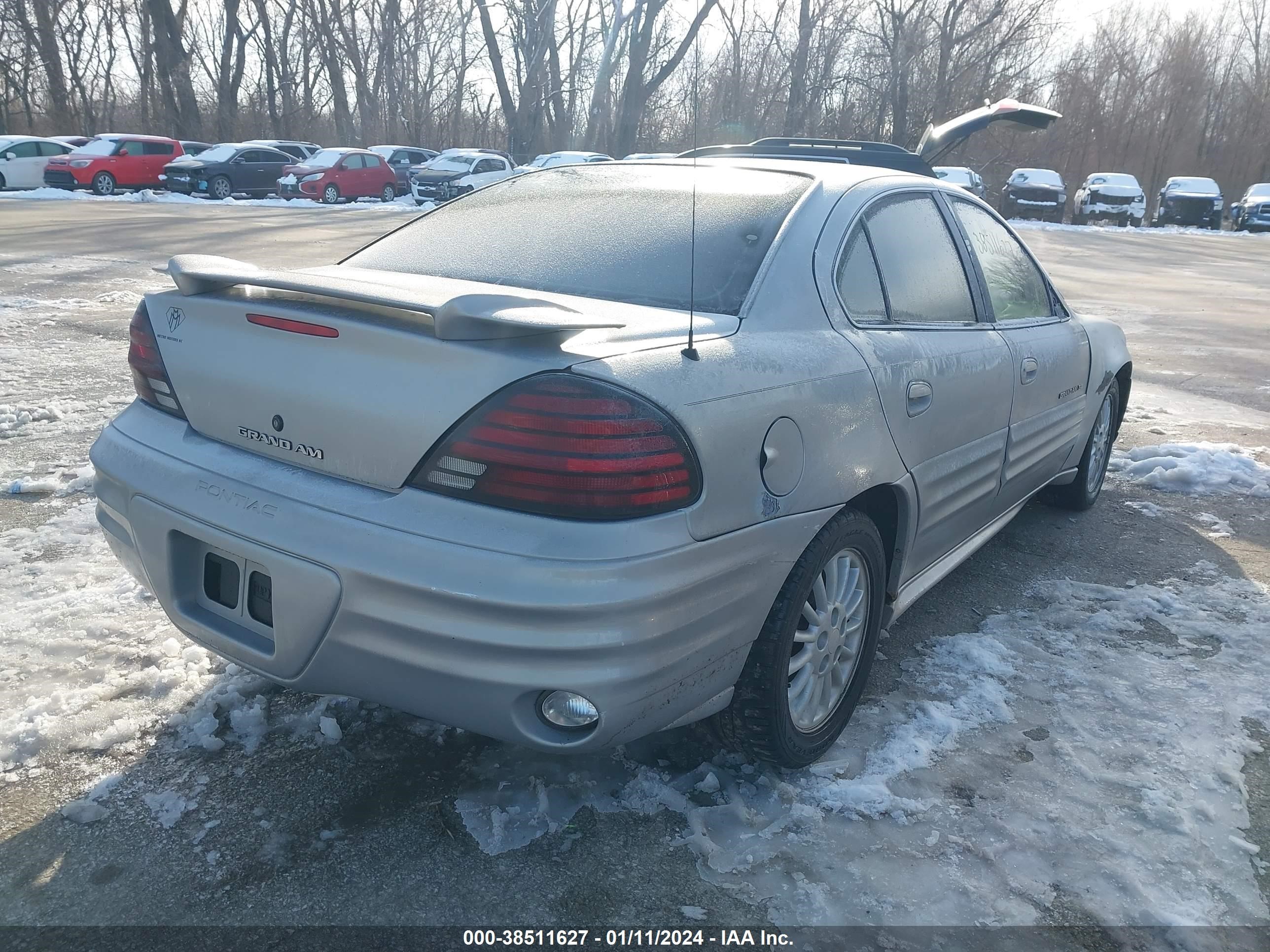 Photo 3 VIN: 1G2NG52E4YC529005 - PONTIAC GRAND AM 