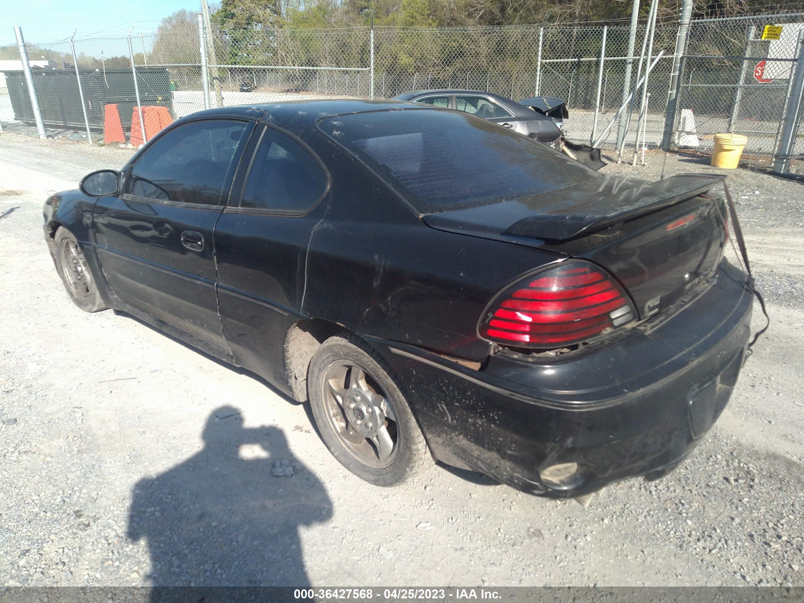 Photo 2 VIN: 1G2NV12E04C115454 - PONTIAC GRAND AM 