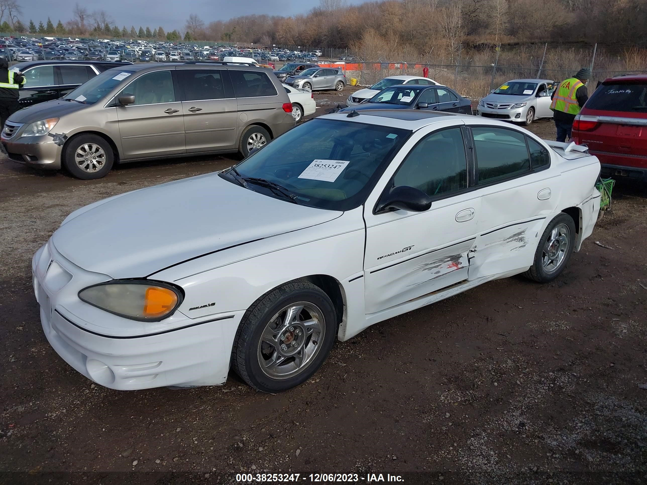 Photo 1 VIN: 1G2NV52EX4C114030 - PONTIAC GRAND AM 