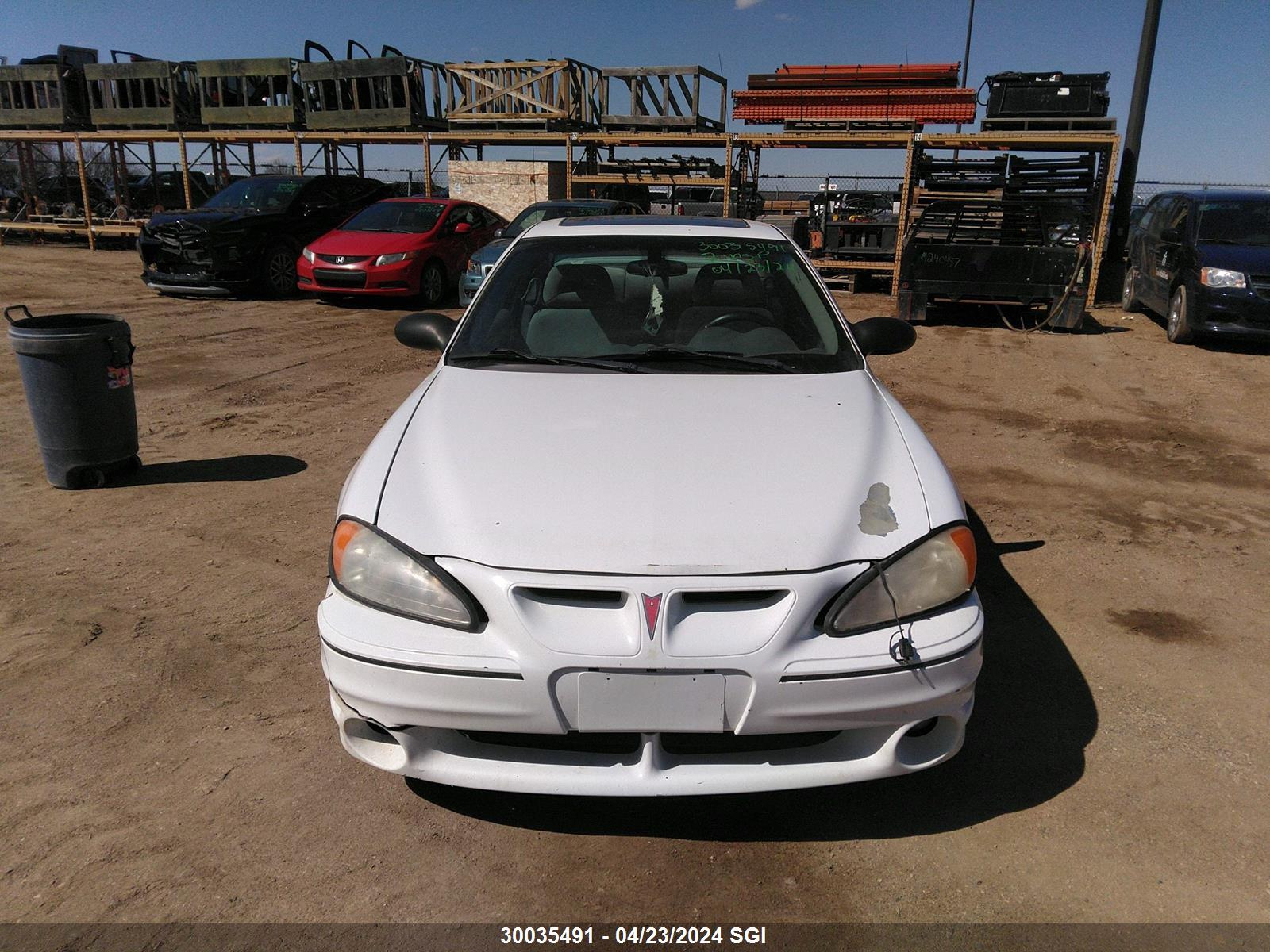 Photo 11 VIN: 1G2NW12E05M170897 - PONTIAC GRAND AM 