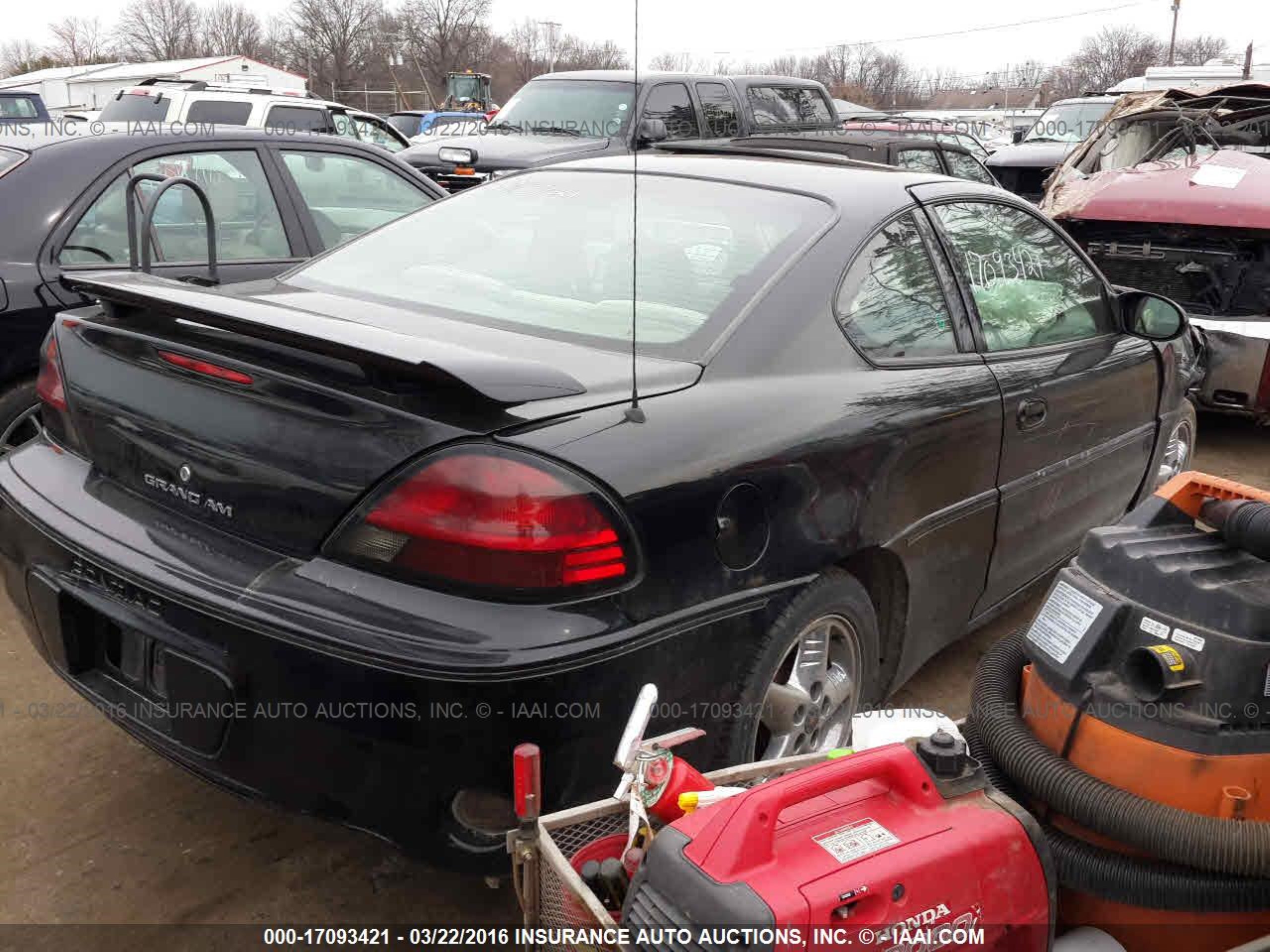 Photo 3 VIN: 1G2NW12E44C130844 - PONTIAC GRAND AM 