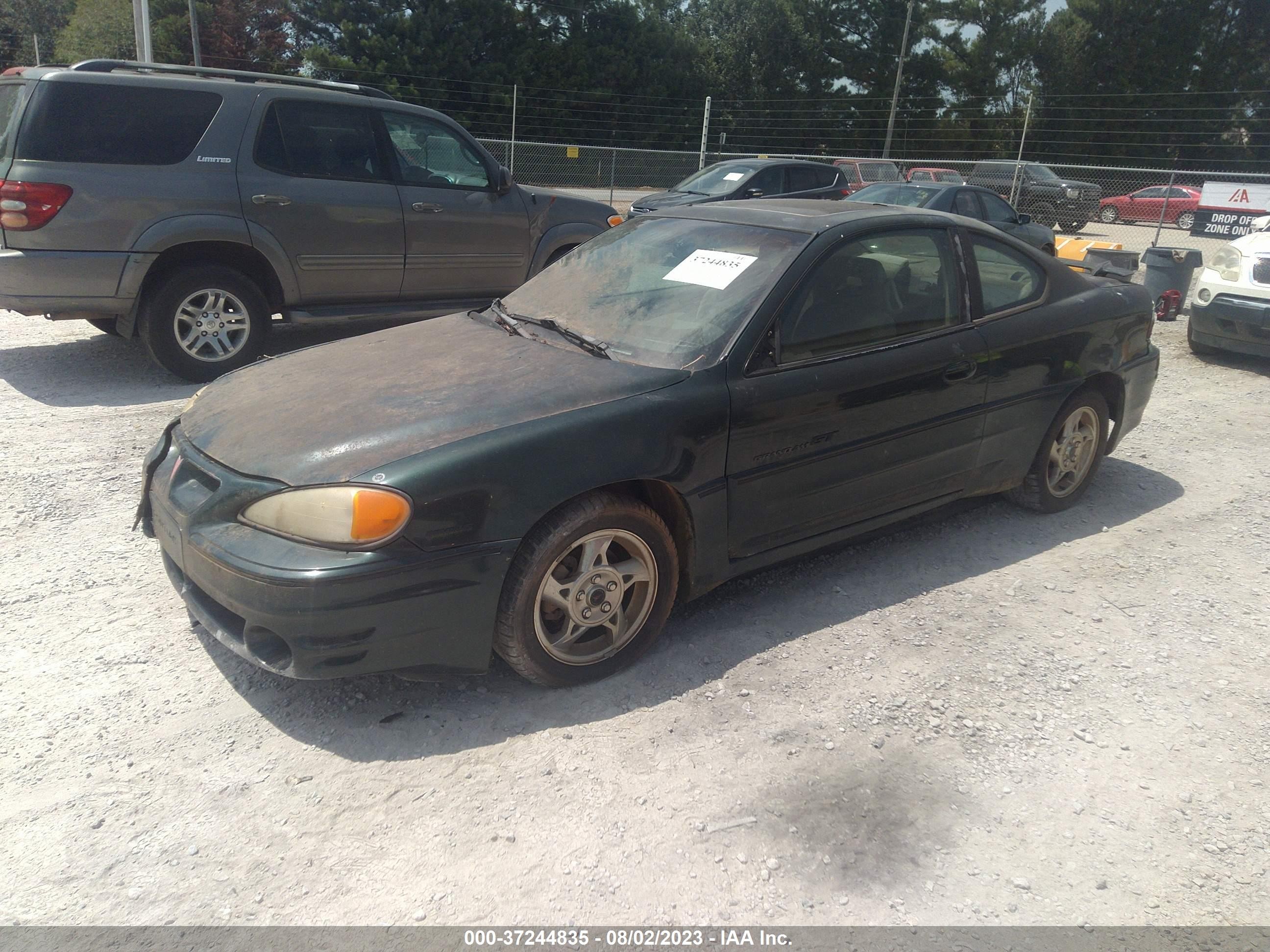 Photo 2 VIN: 1G2NW12E62C152406 - PONTIAC GRAND AM 