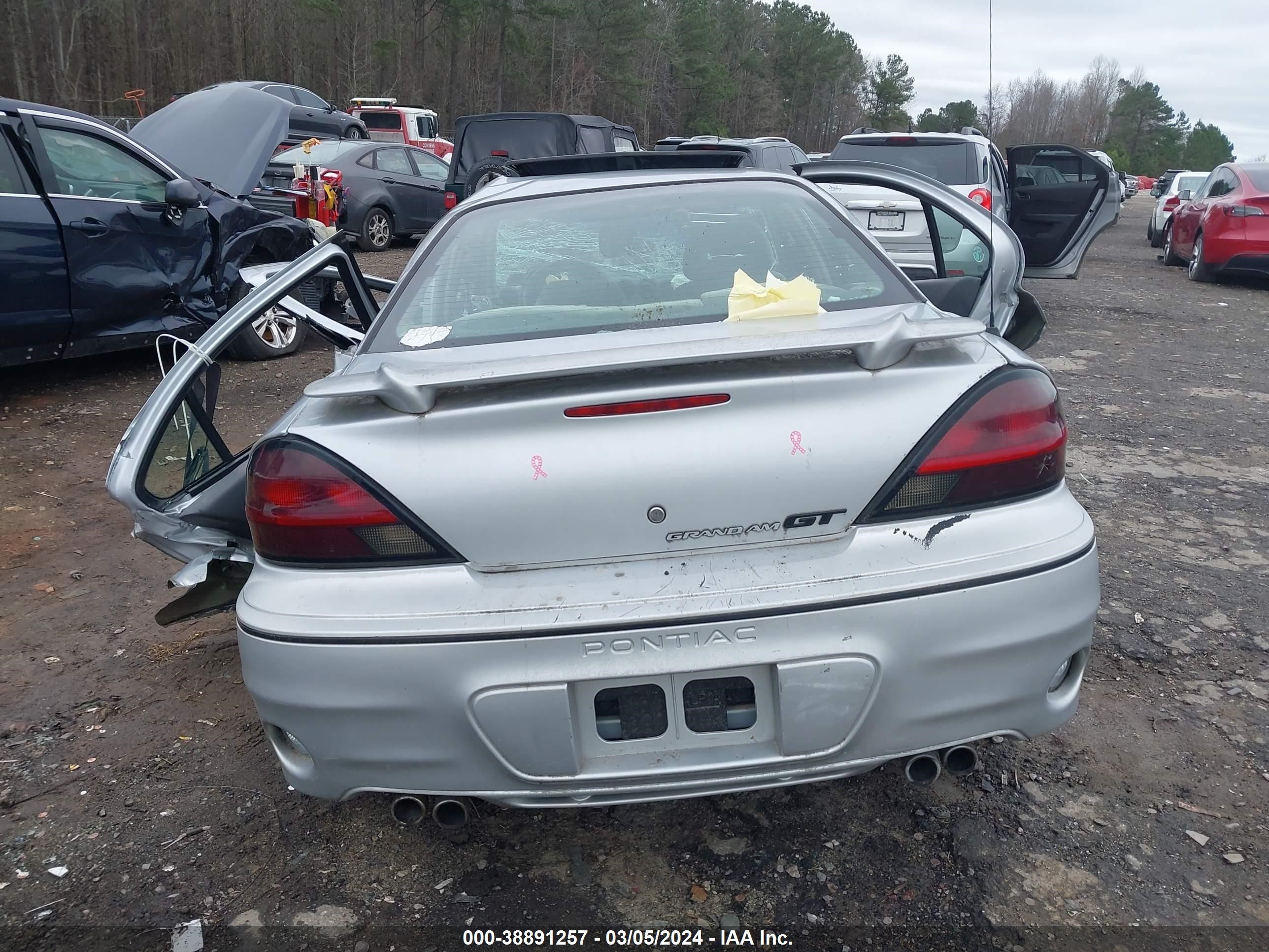 Photo 13 VIN: 1G2NW52E13C184883 - PONTIAC GRAND AM 